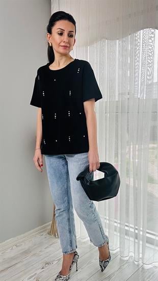 Siyah Taş Detaylı Bisiklet Yaka T-shirt