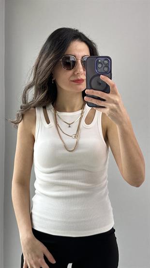 Beyaz İki Omzu Açık Atlet