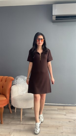 Kahve Polo Yaka Fermuarlı Modal Elbise