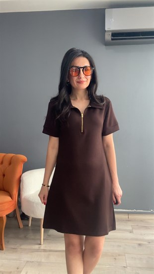 Kahve Polo Yaka Fermuarlı Modal Elbise