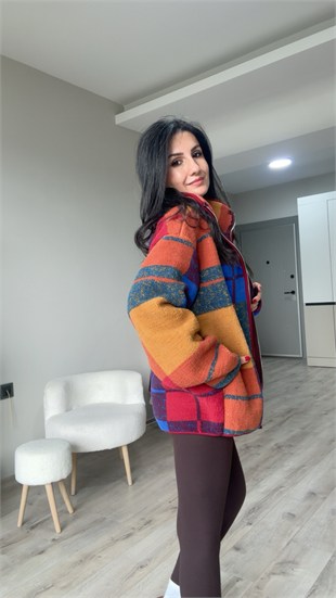 Karışık Renkli Ekose Desenli Fermuarlı Polar Ceket