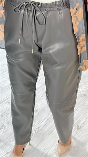 Gri Beli Lastikli Deri Pantolon