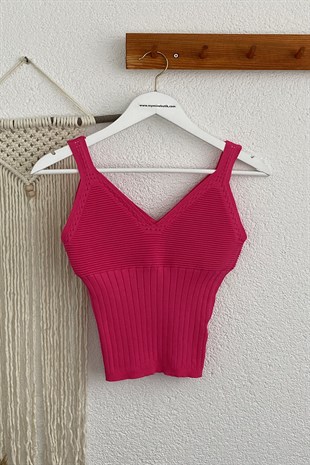 Fuşya Fitilli V Yaka Askılı Atlet