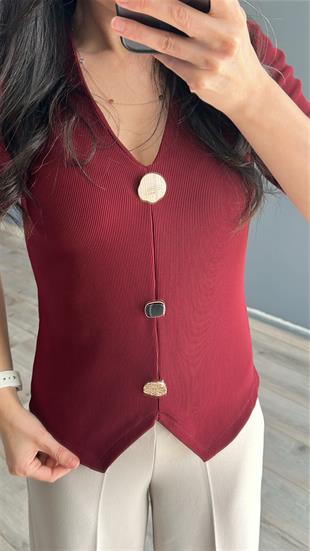 Bordo Farklı Düğme Detaylı Bluz