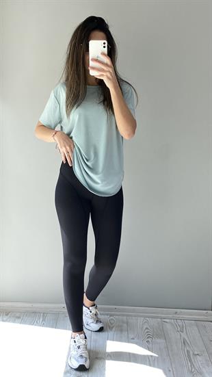 Su Yeşili Bisiklet Yaka Lazer Kesim Modal Kumaş T-shirt