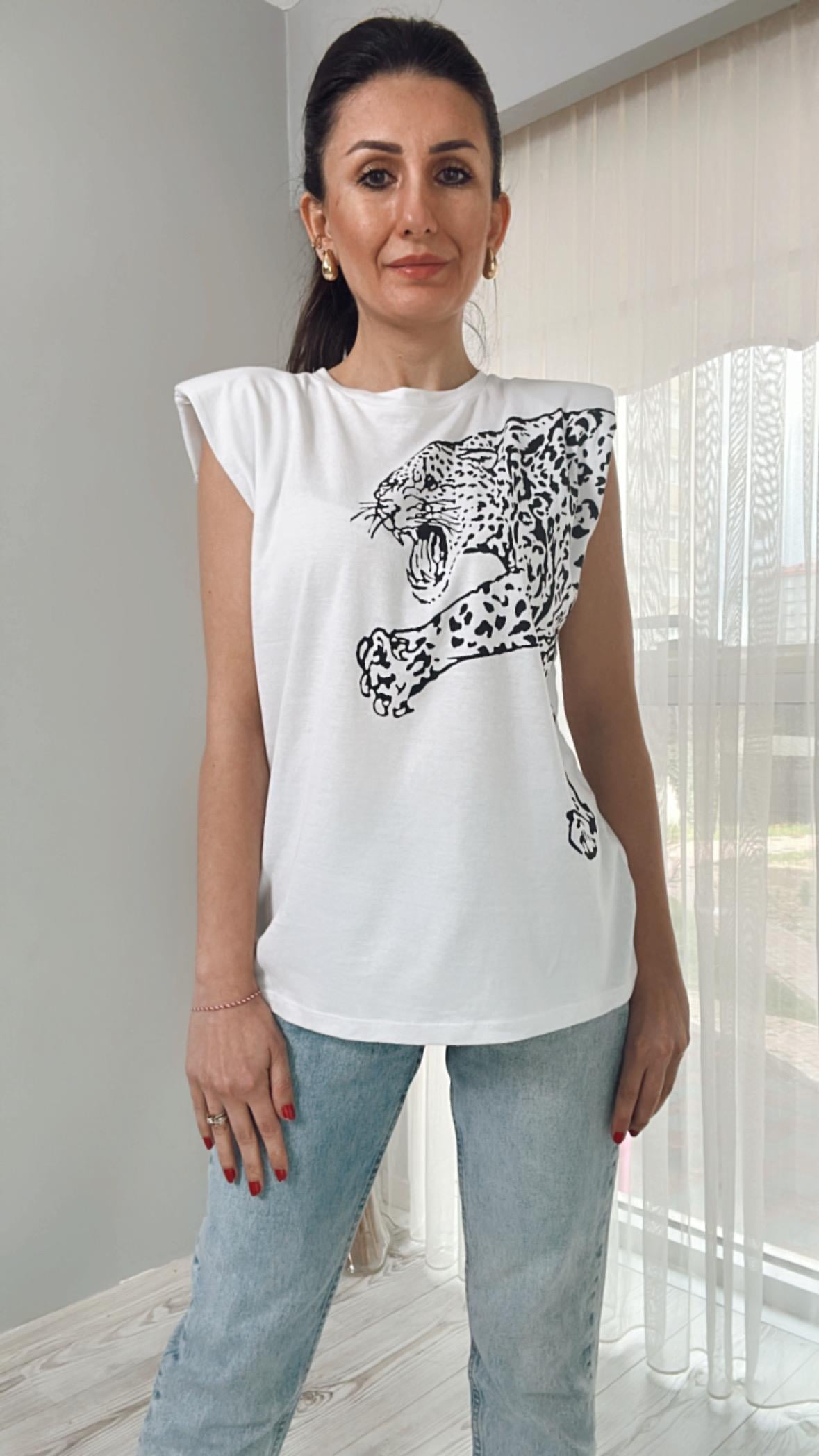 Beyaz Önü Baskılı Vatkalı Bisiklet Yaka Basic T-Shirt