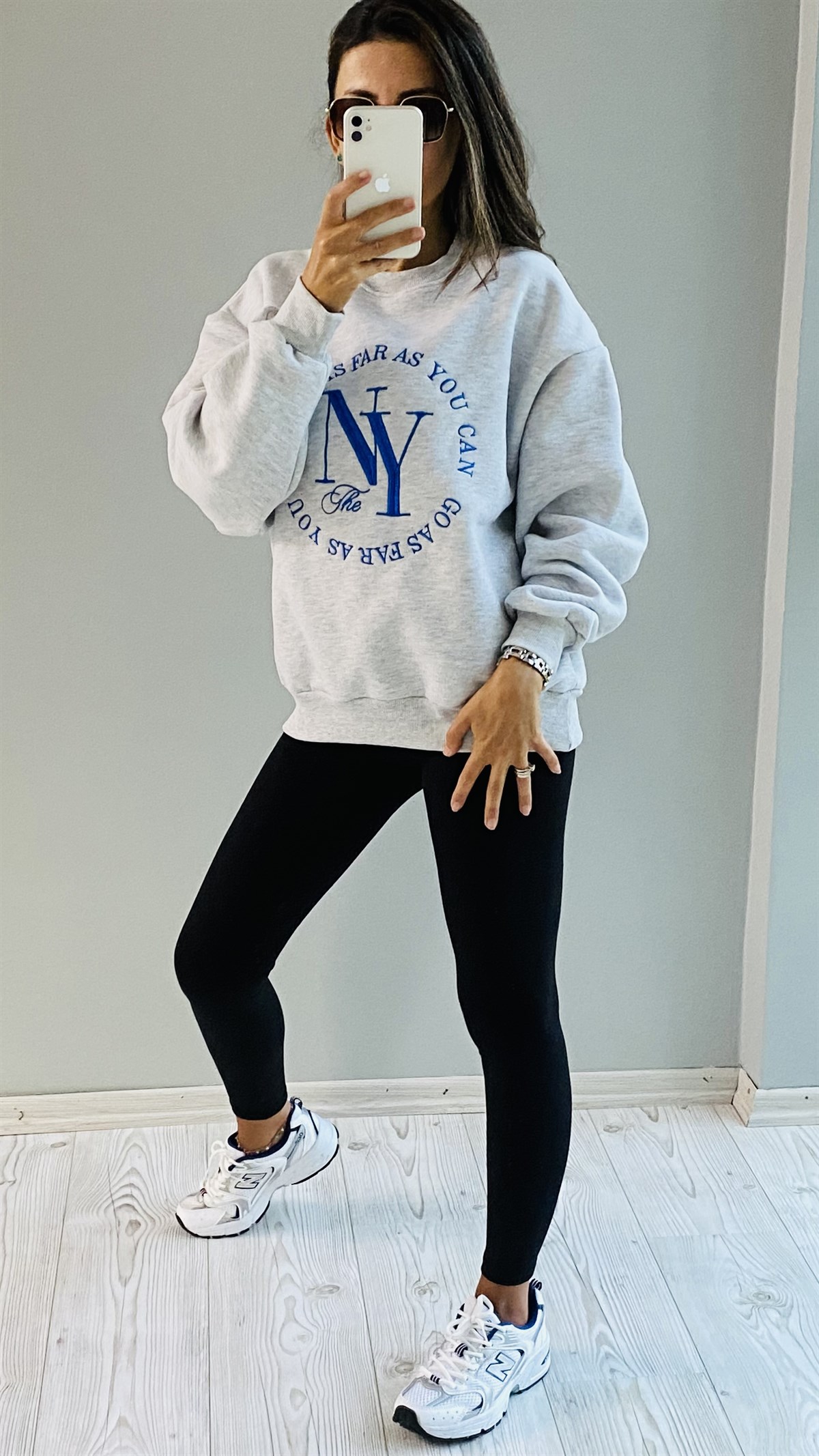 Gri Ny Nakışlı Sweatshirt