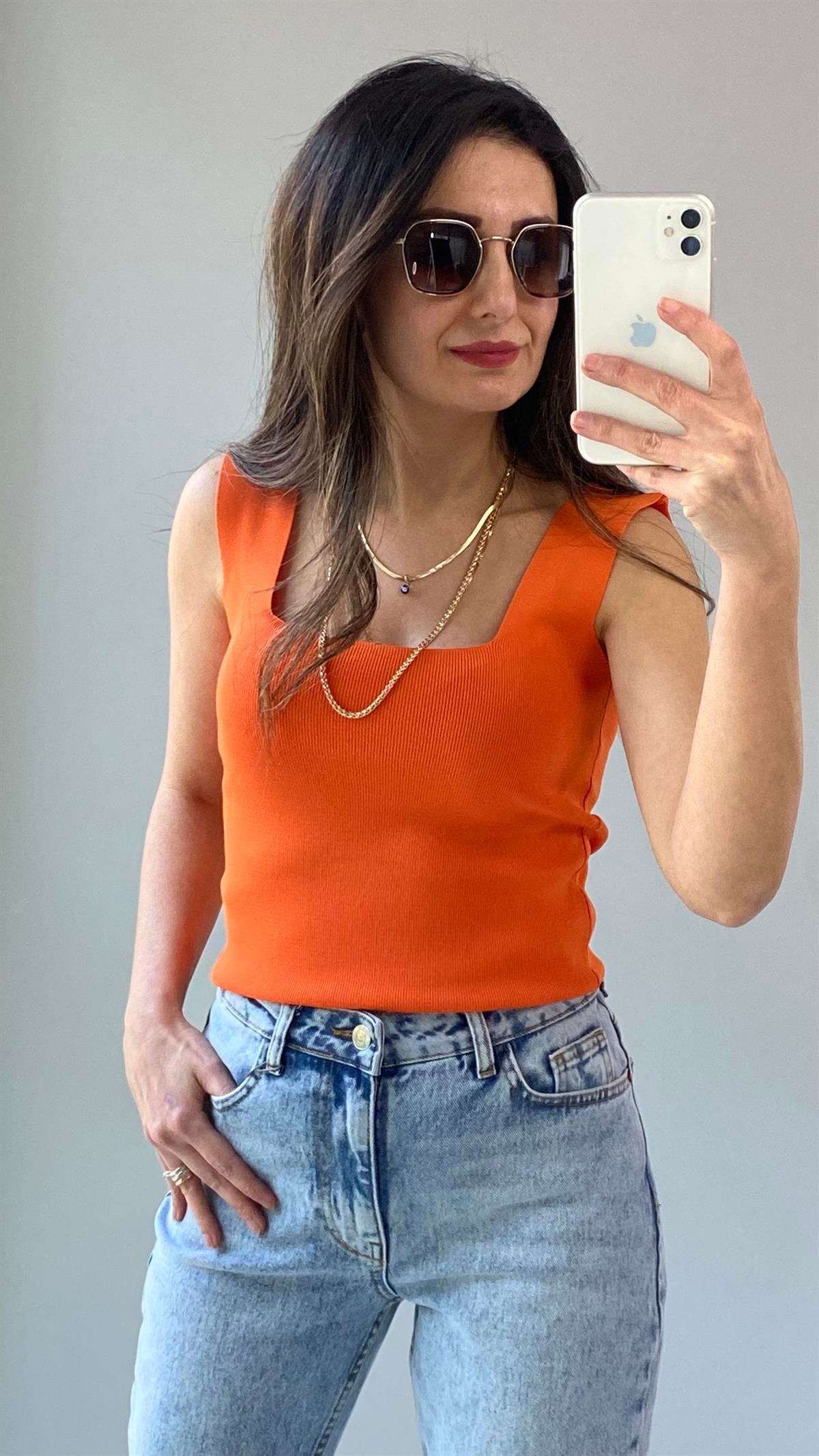 Turuncu Uzun Kare Yaka Triko Atlet 