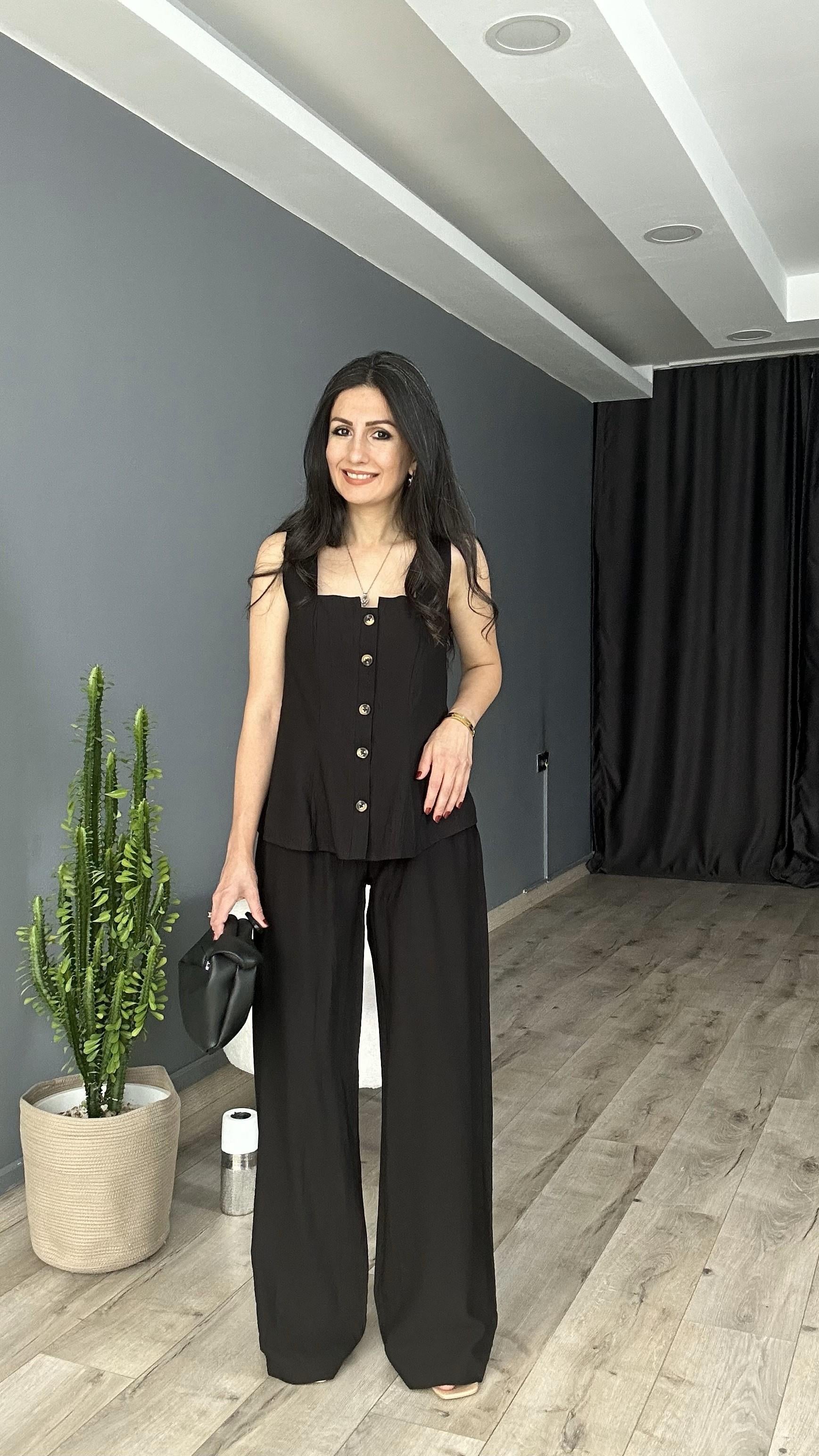 Siyah Kare Yaka Yelek Pantolon Takım