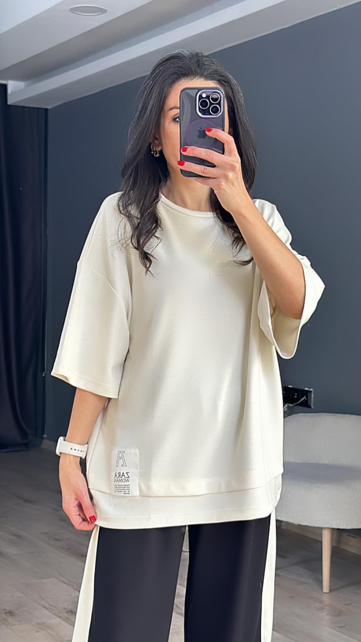 Ekru Modal Kumaş Zr Amblemli Bisiklet Yaka Salaş T-Shirt