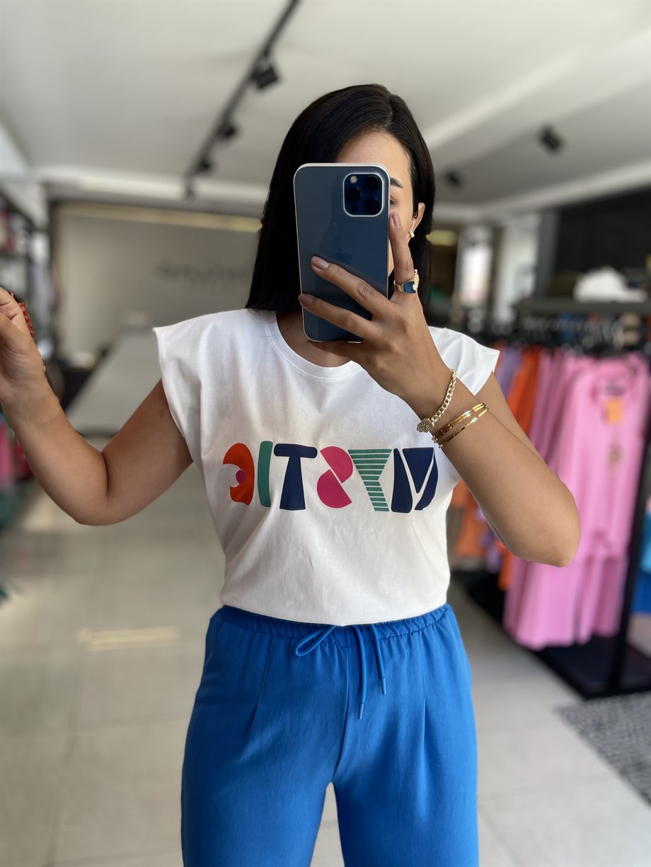 Beyaz Baskılı Tshirt