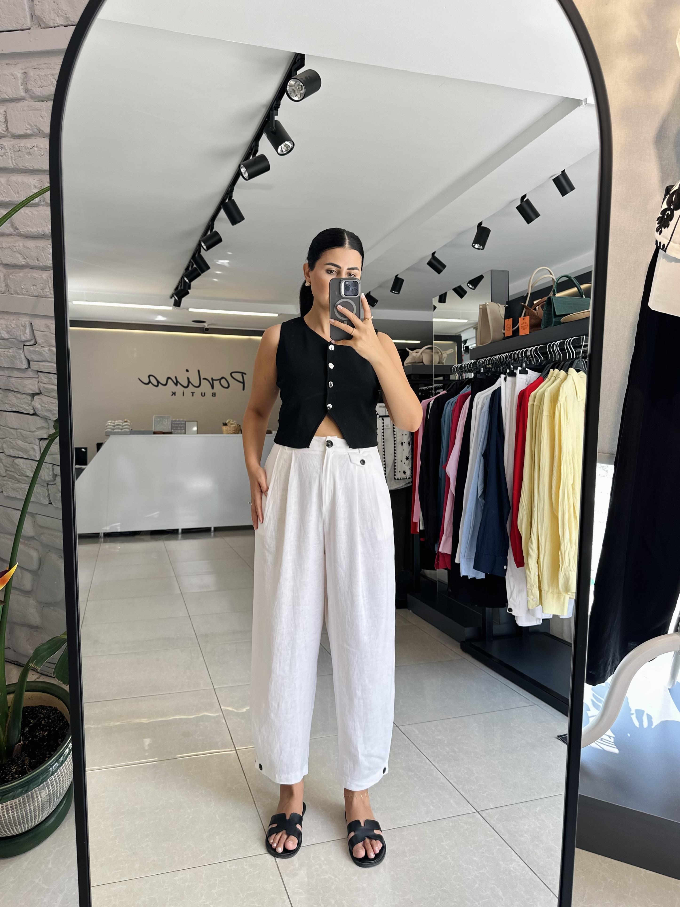 Beyaz Paça Düğmeli Keten Pantolon