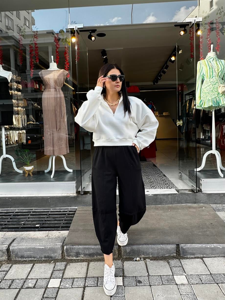 Ekru Renk Vatka Detaylı Sweat