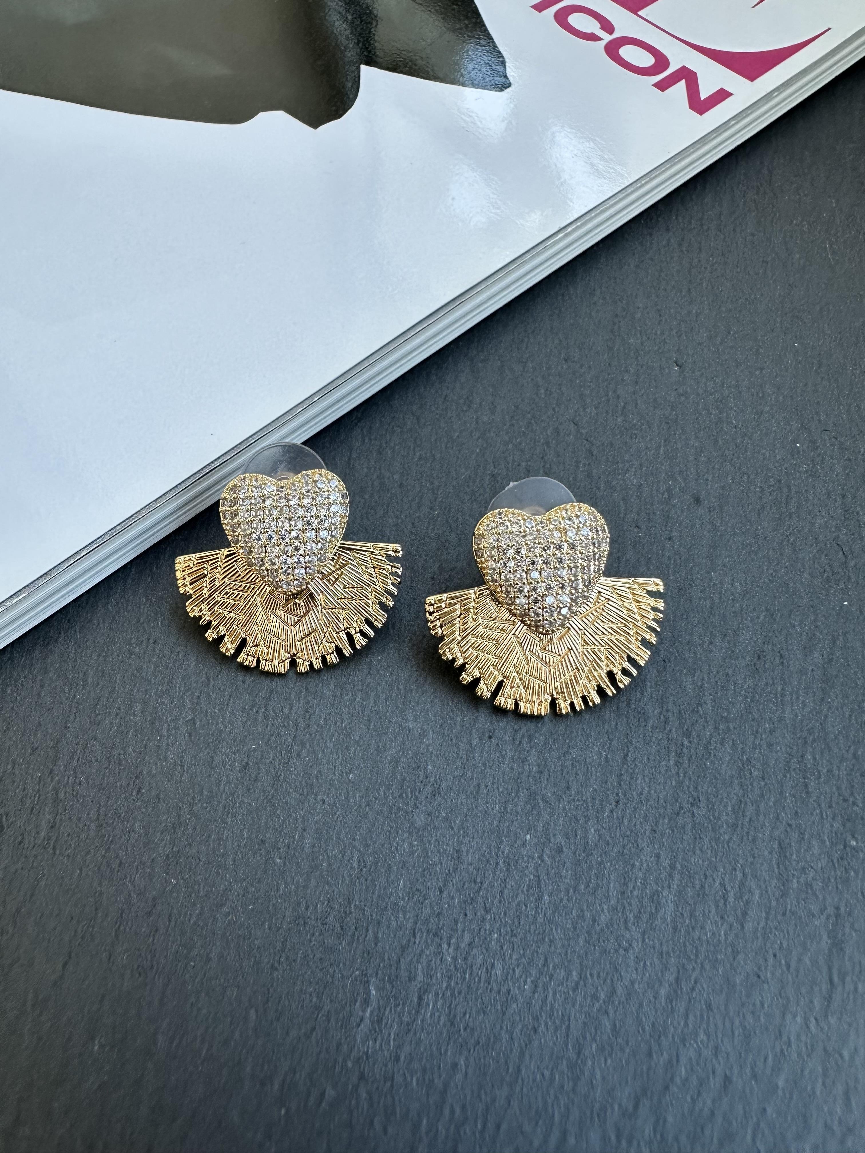 Gold Zirkon Taşlı Kalp Küpe