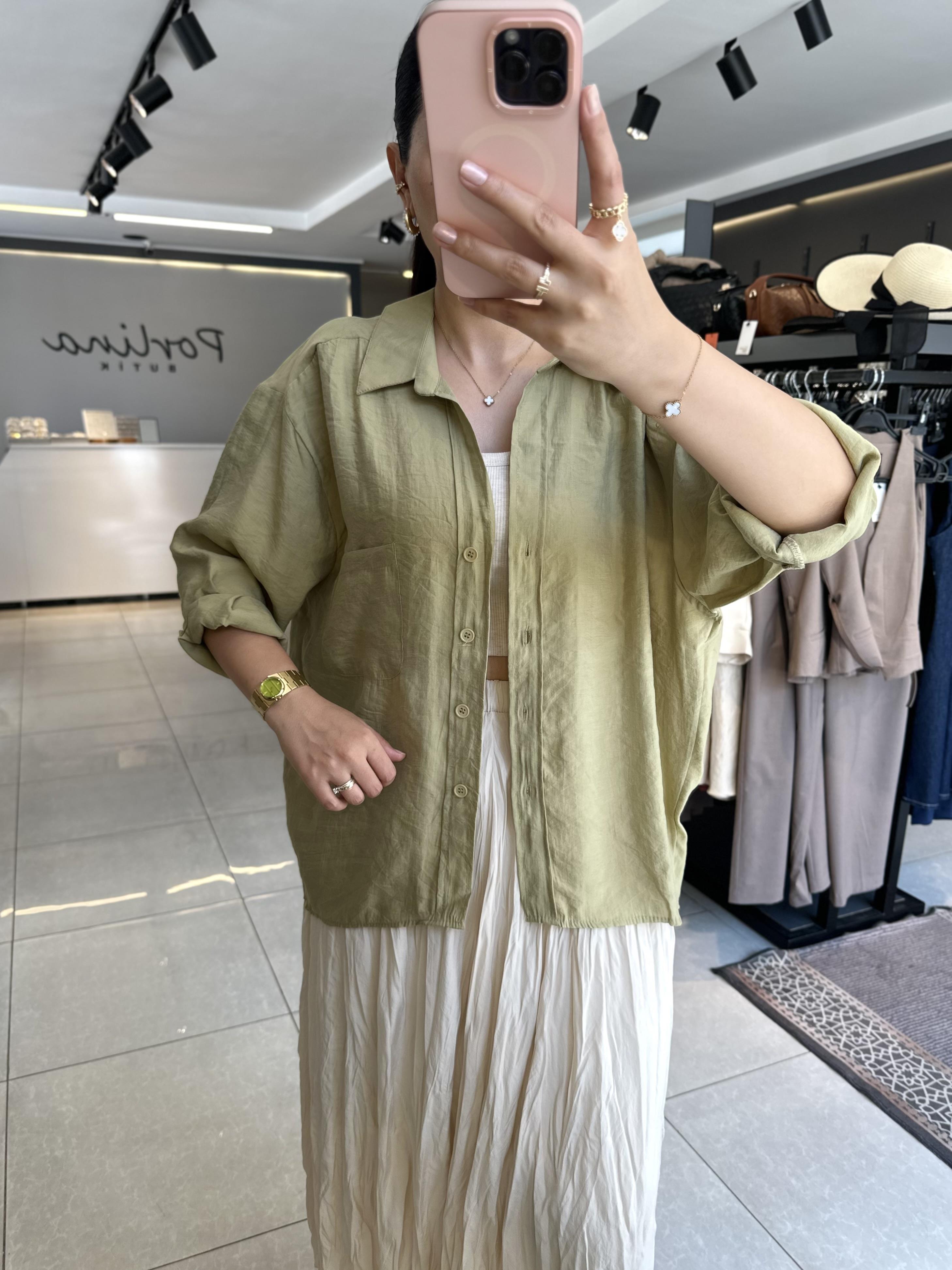 Haki Tensel Kumaş Düşük Omuzlu Oversize Gömlek
