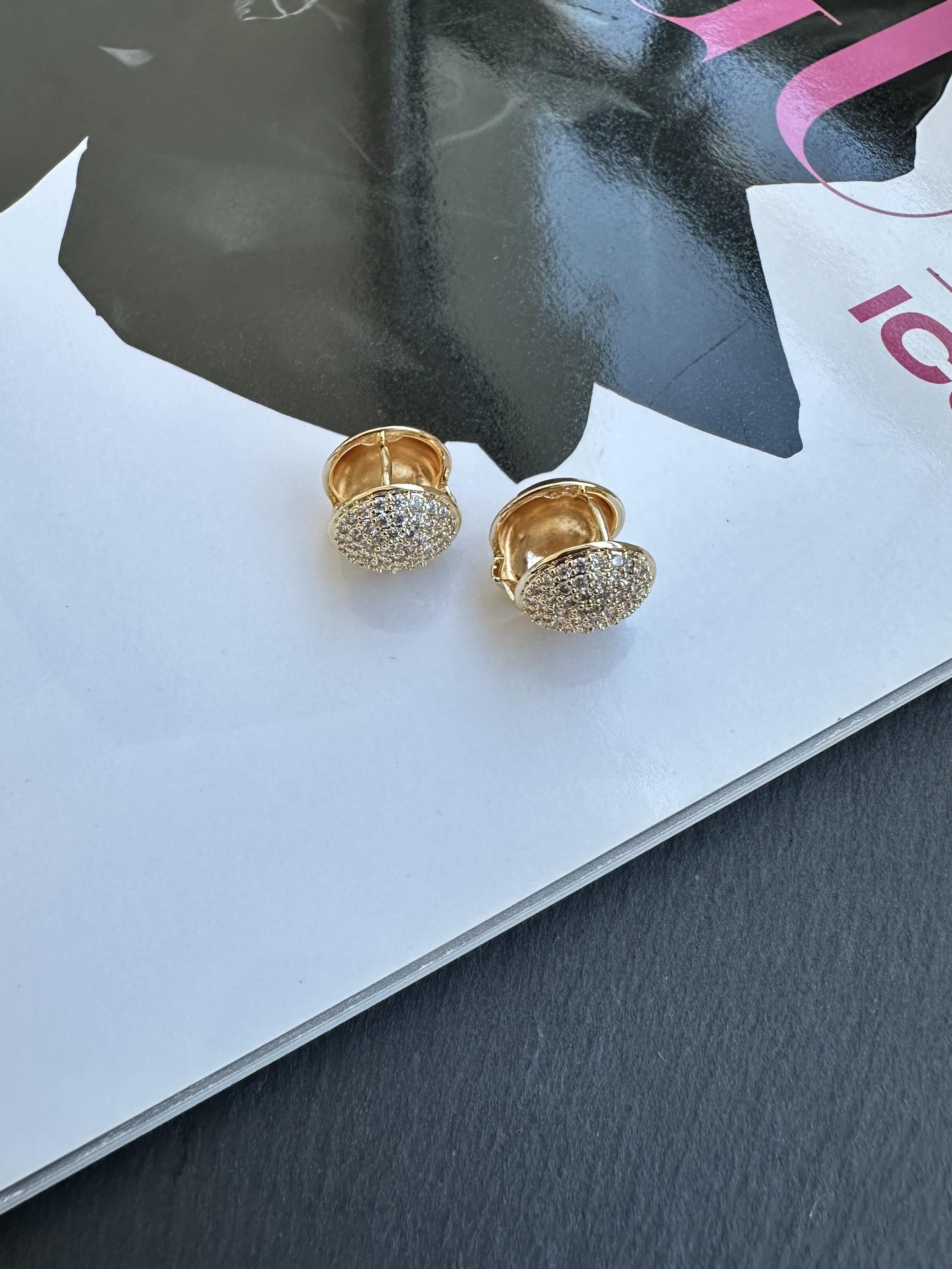 Özel Seri Gold Zirkon Taşlı Yuvarlak Küpe