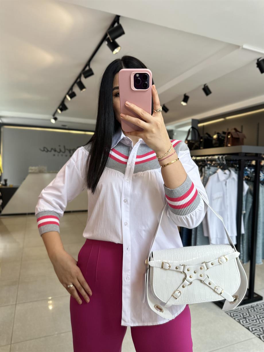 Pembe Çizgili Triko Detay Beyaz Gömlek