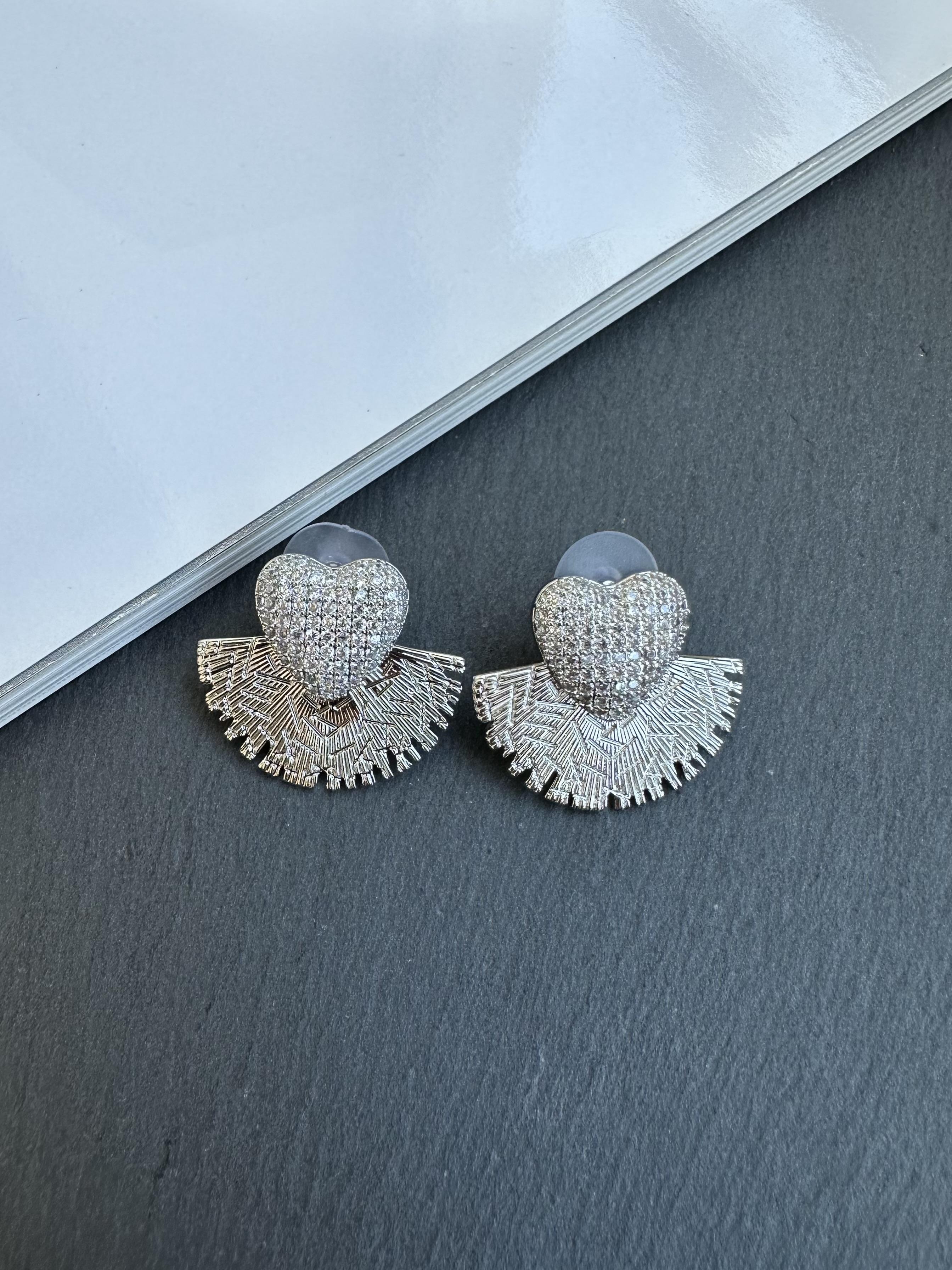 Silver Zirkon Taşlı Kalp Küpe