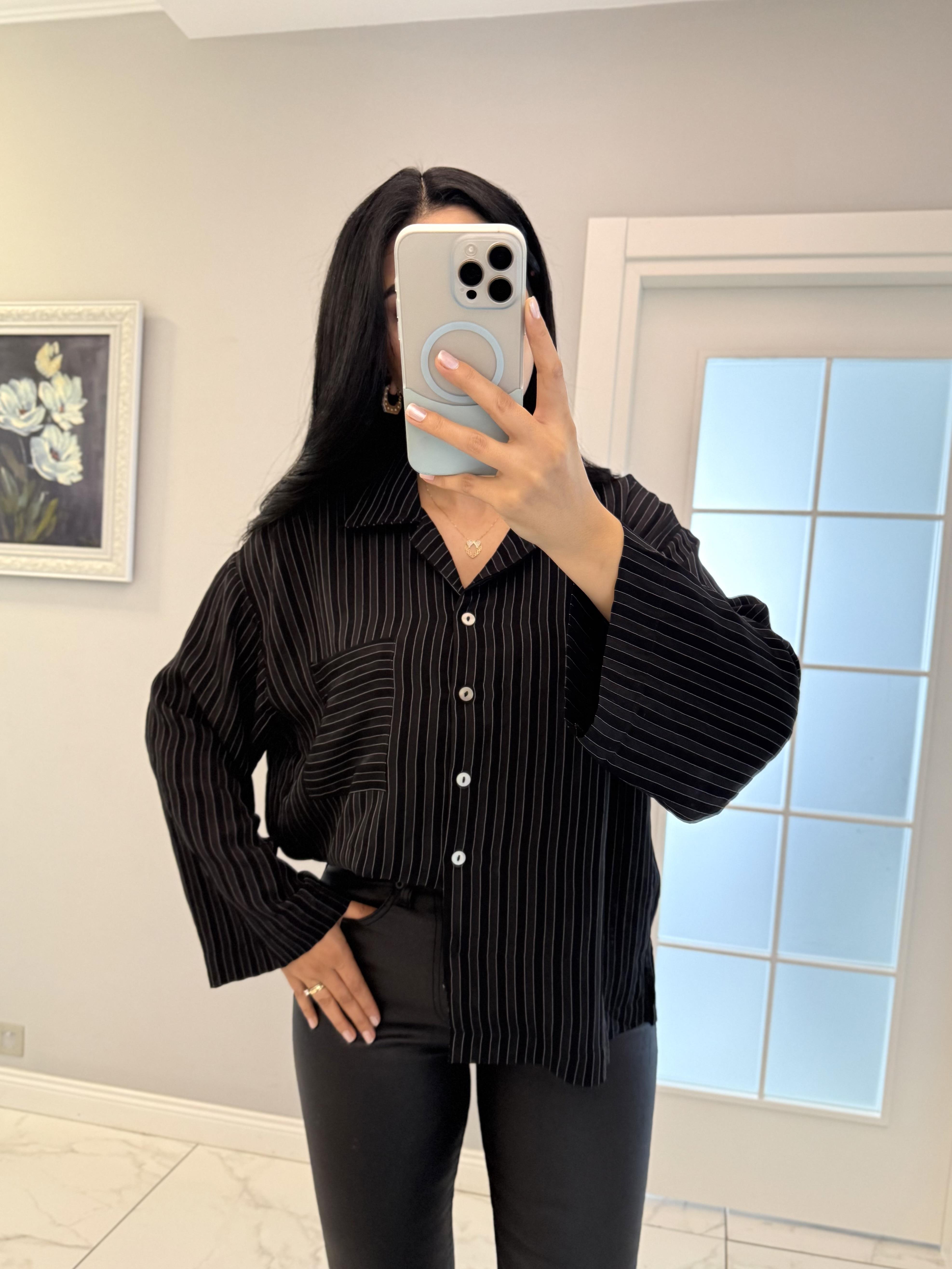 Siyah Geniş Kol Çizgili Oversize Gömlek 