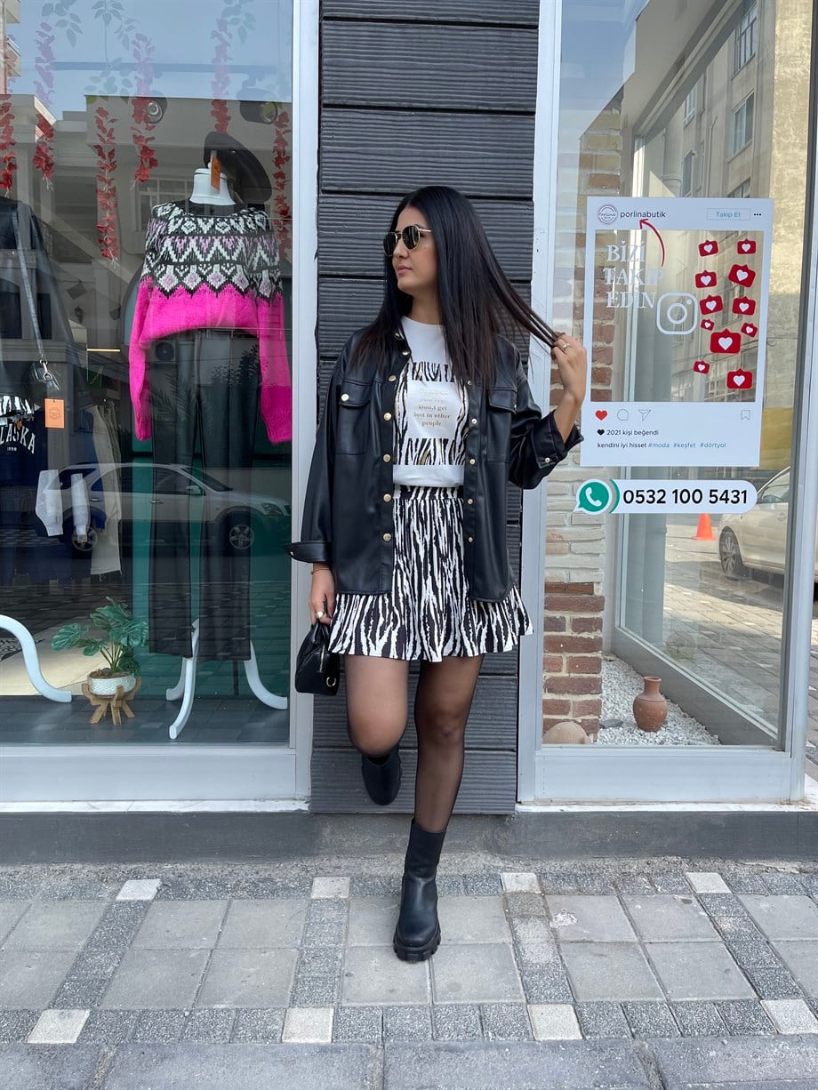 Siyah Ön Çift Cep Detaylı Deri Gömlek