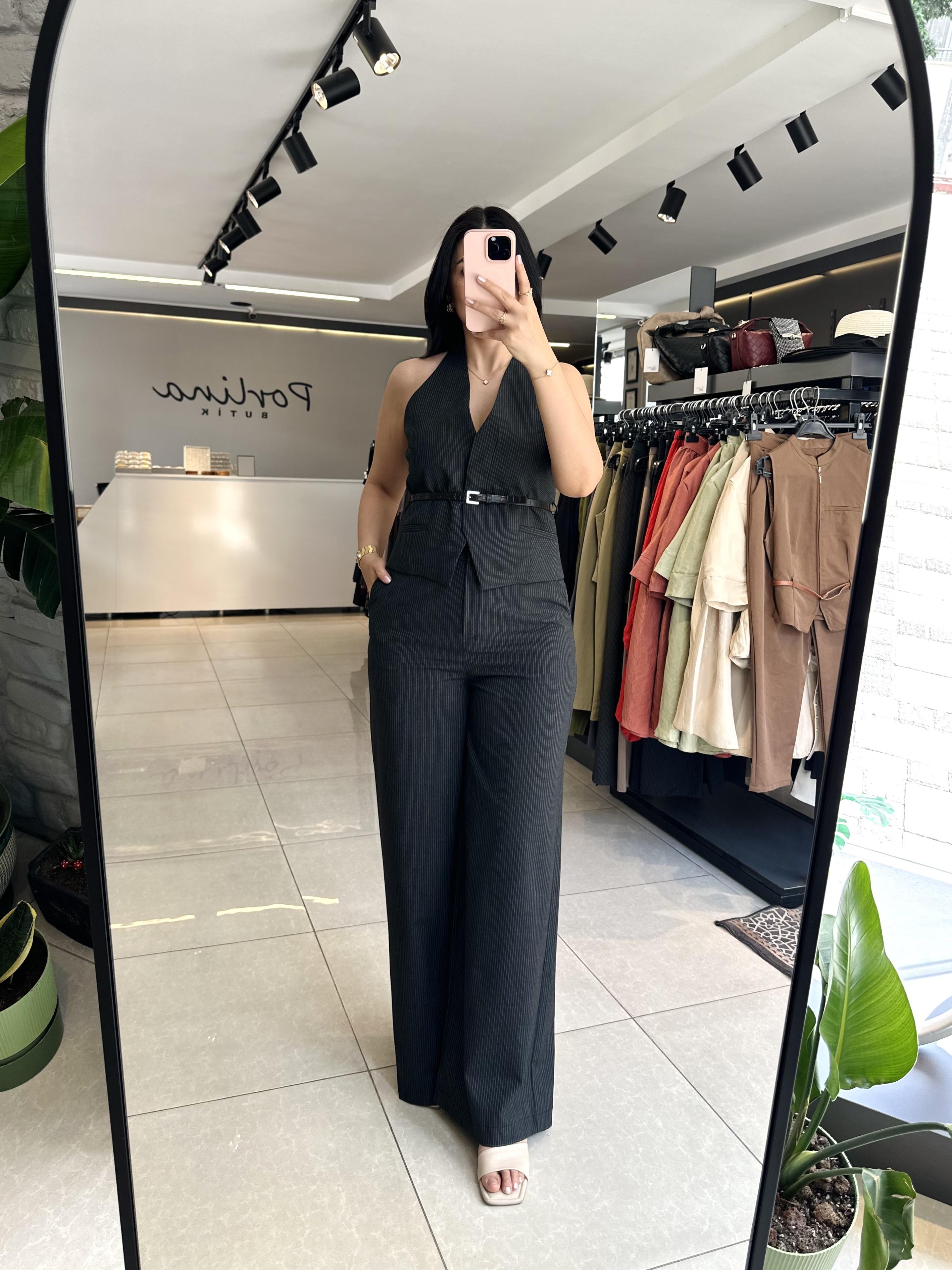 Antrasit Çizgili Halter Yaka Yelekli Takım