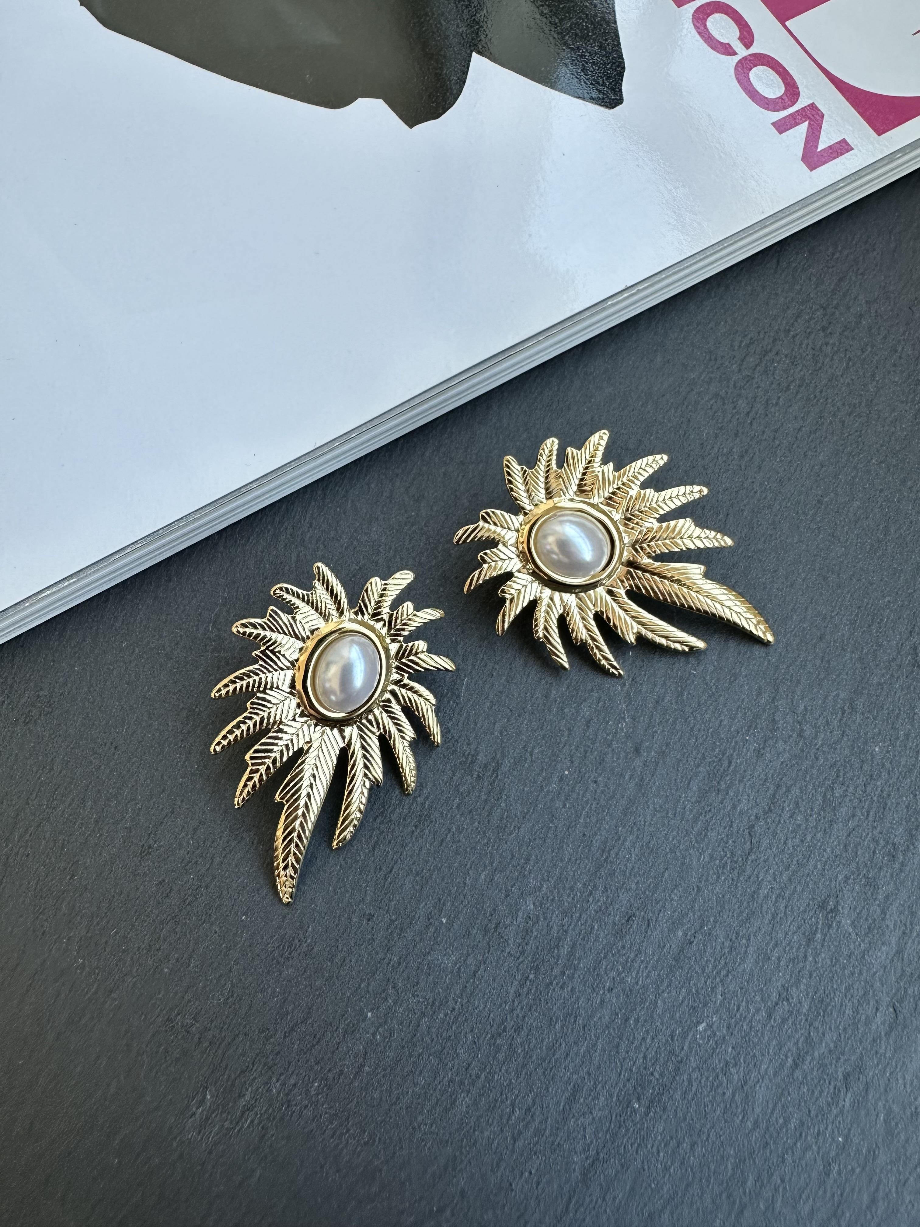 Gold Çelik İnci Detaylı Palmiye Küpe