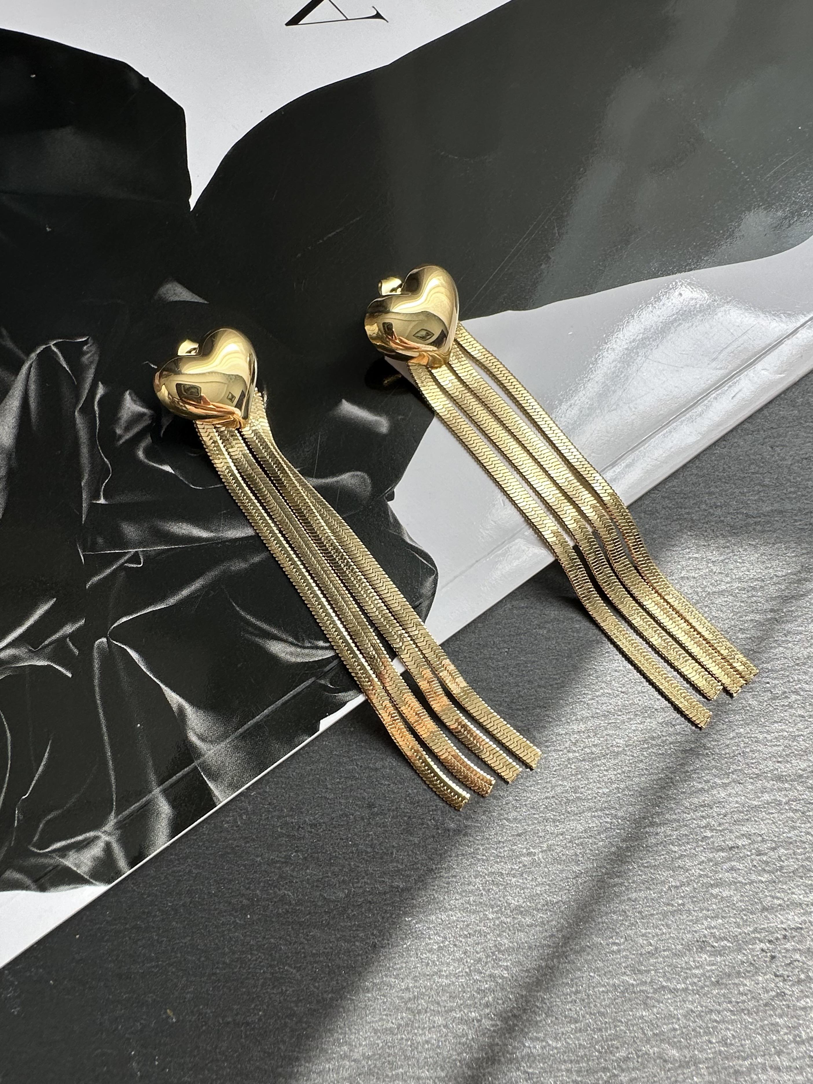 Gold Çelik Sallantılı Kalp Küpe