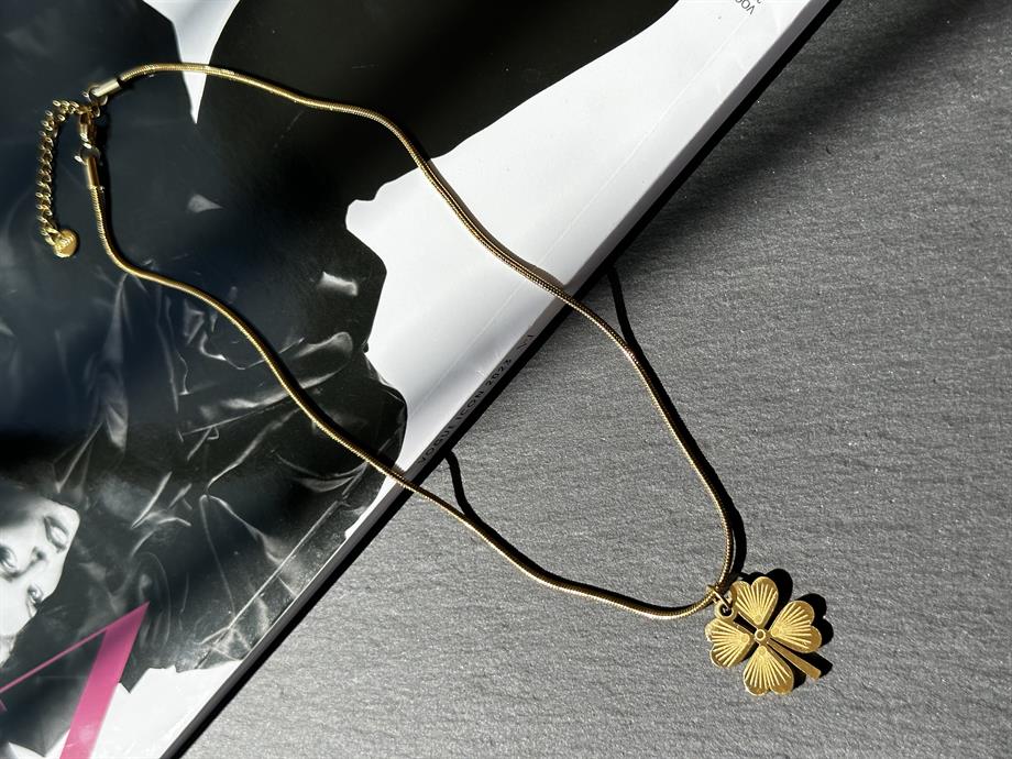 Gold Çelik Yonca Kolye