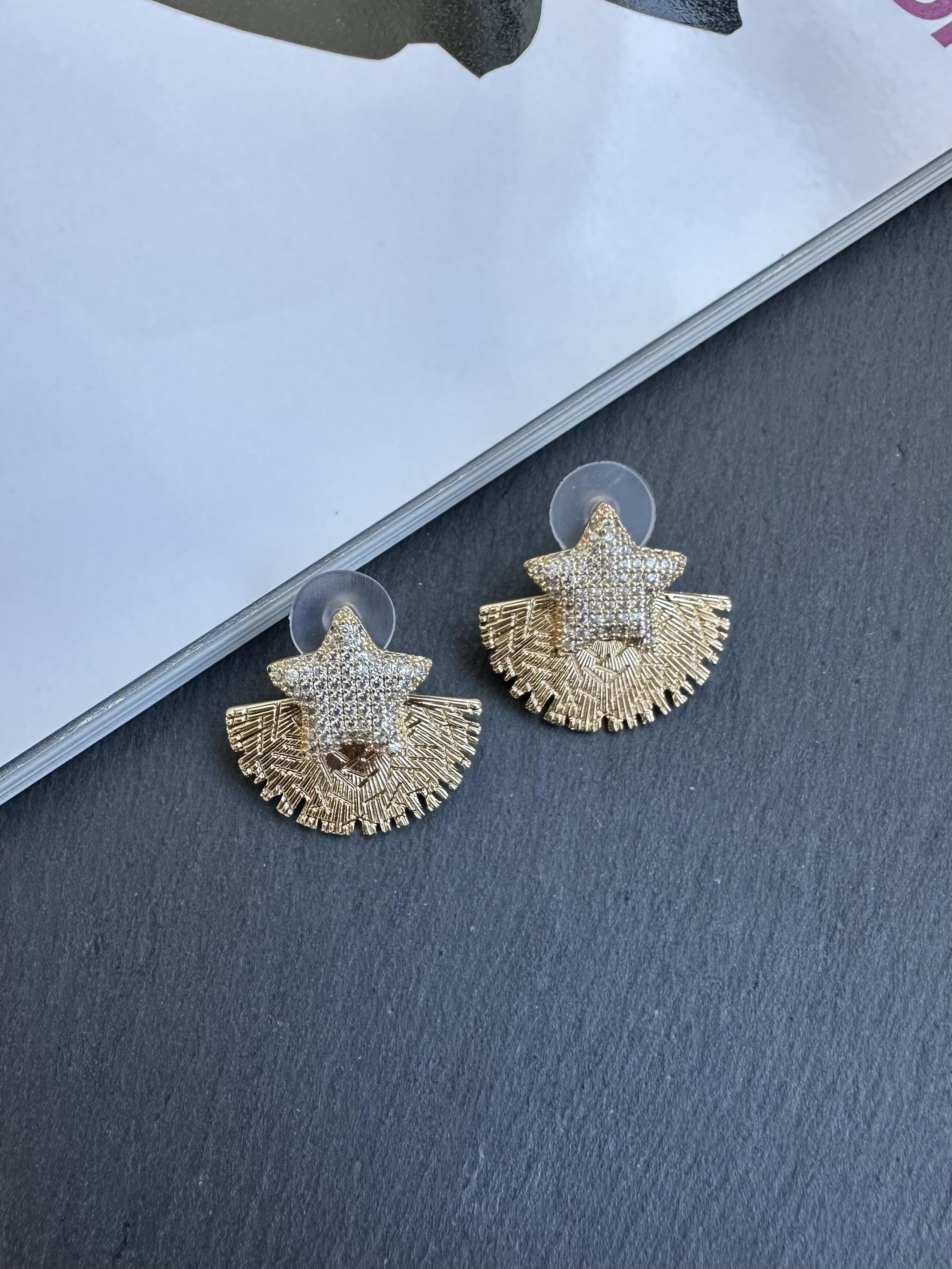 Gold Zirkon Taşlı Yıldız Küpe