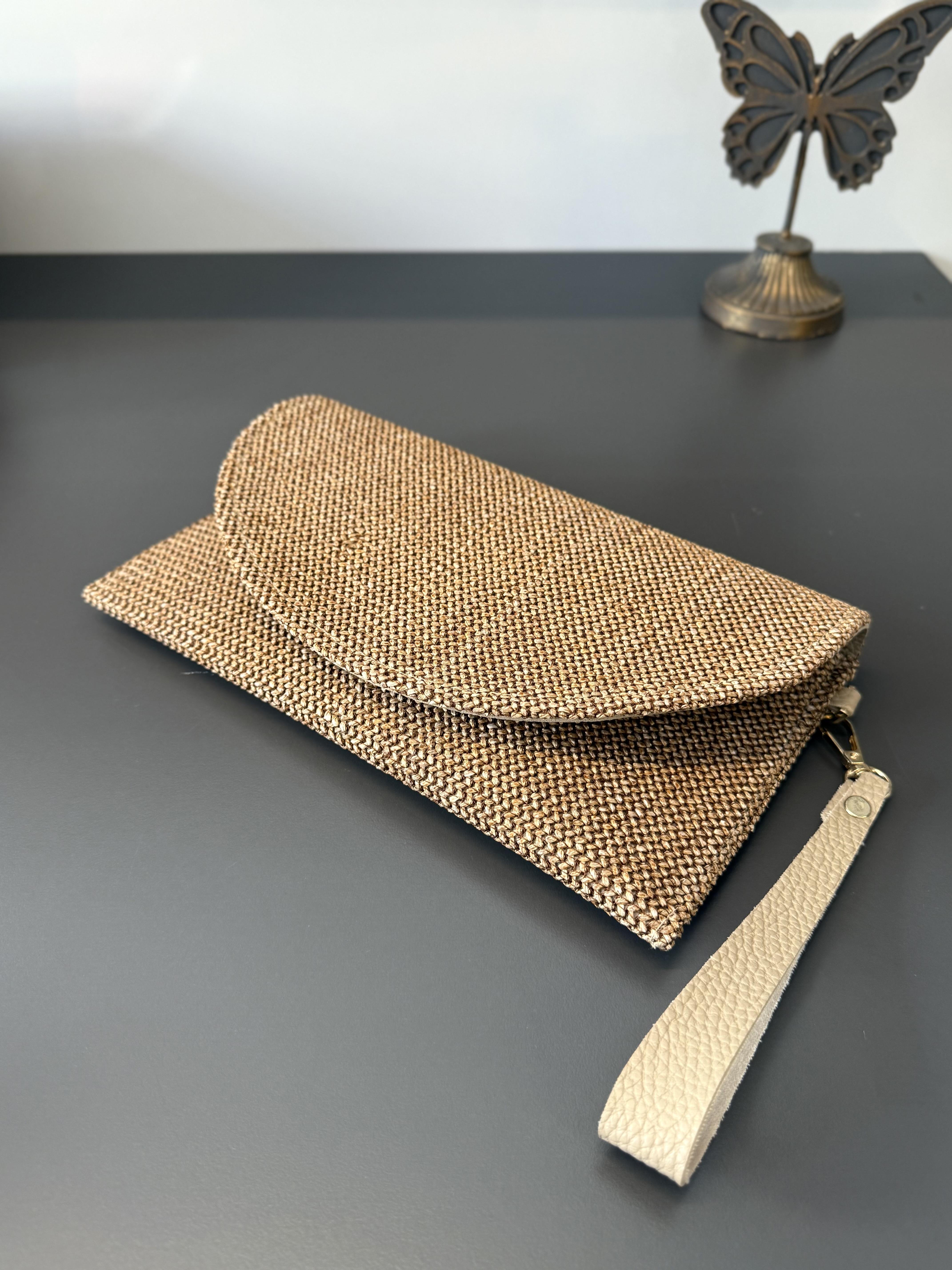 Kahve Hasır Kapaklı Çanta