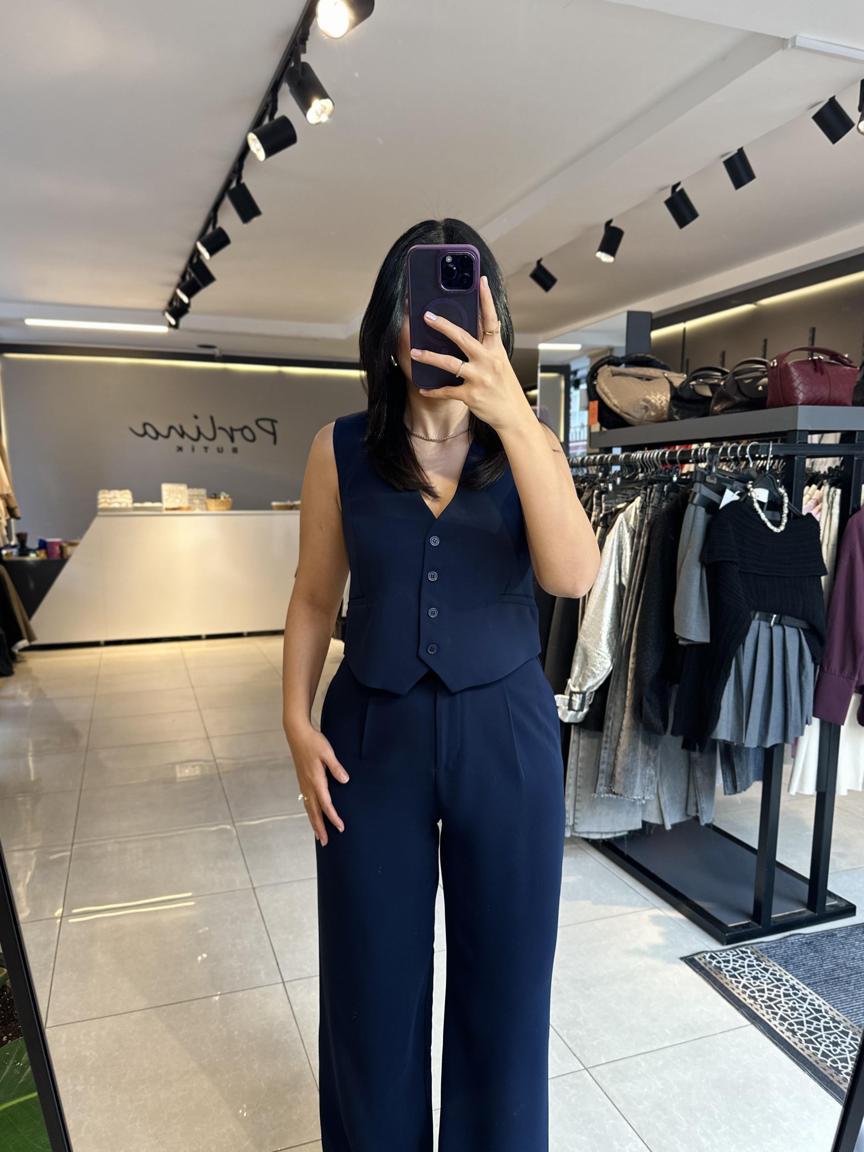 Lacivert Düğmeli Premium Yelek