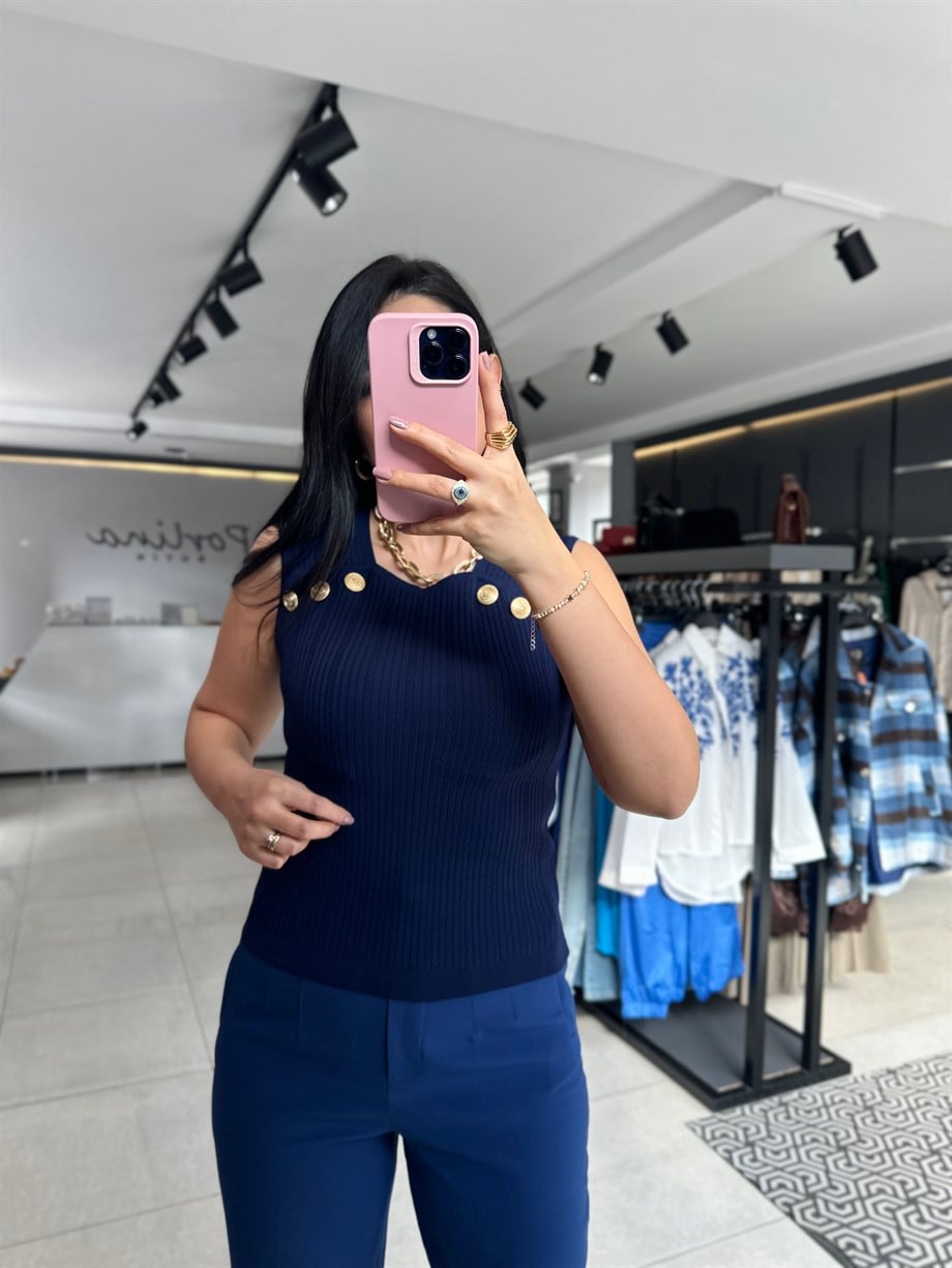 Lacivert Kalın Askılı Düğmeli Atlet