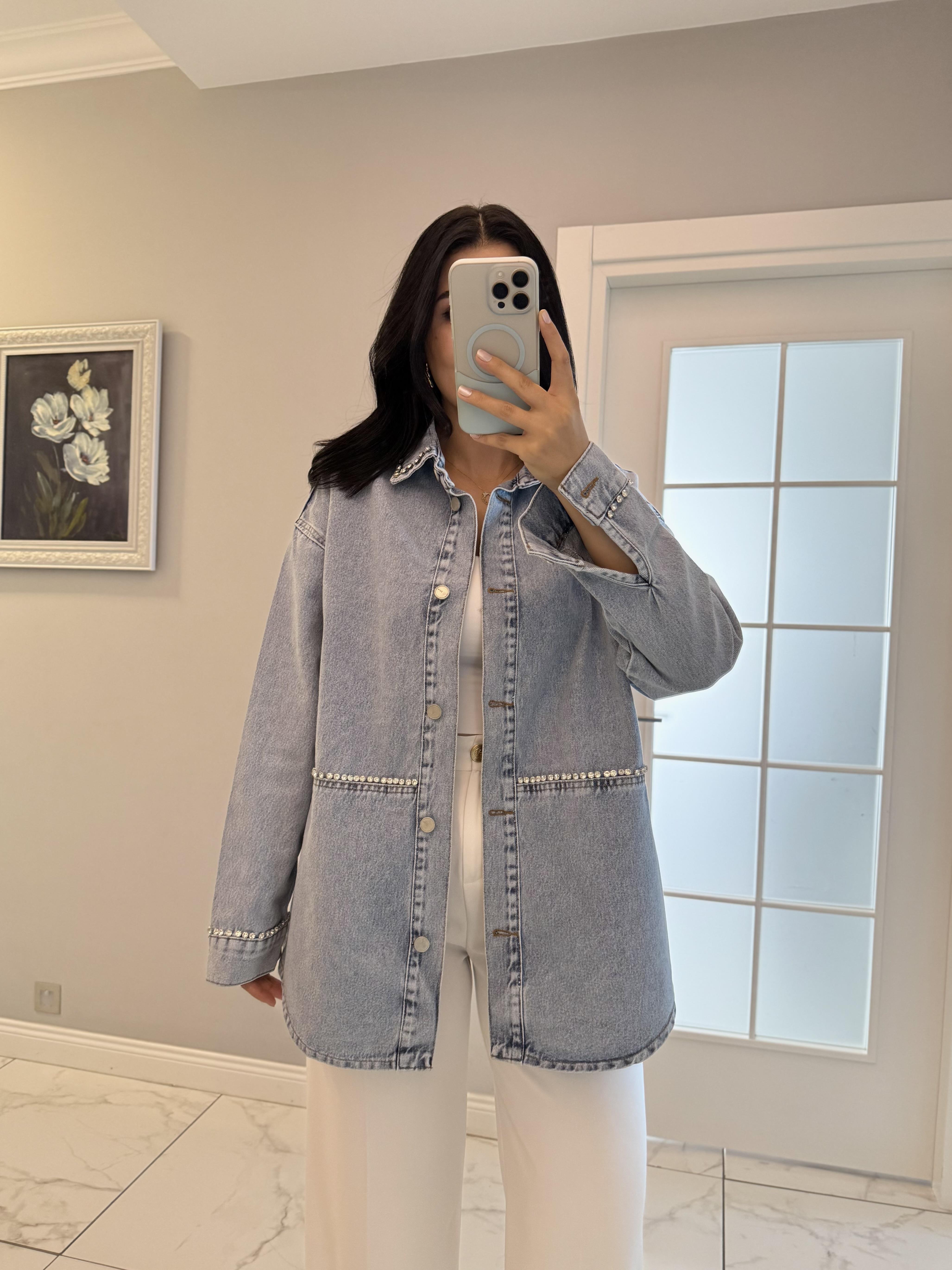 Mavi Taş Detaylı Denim Ceket