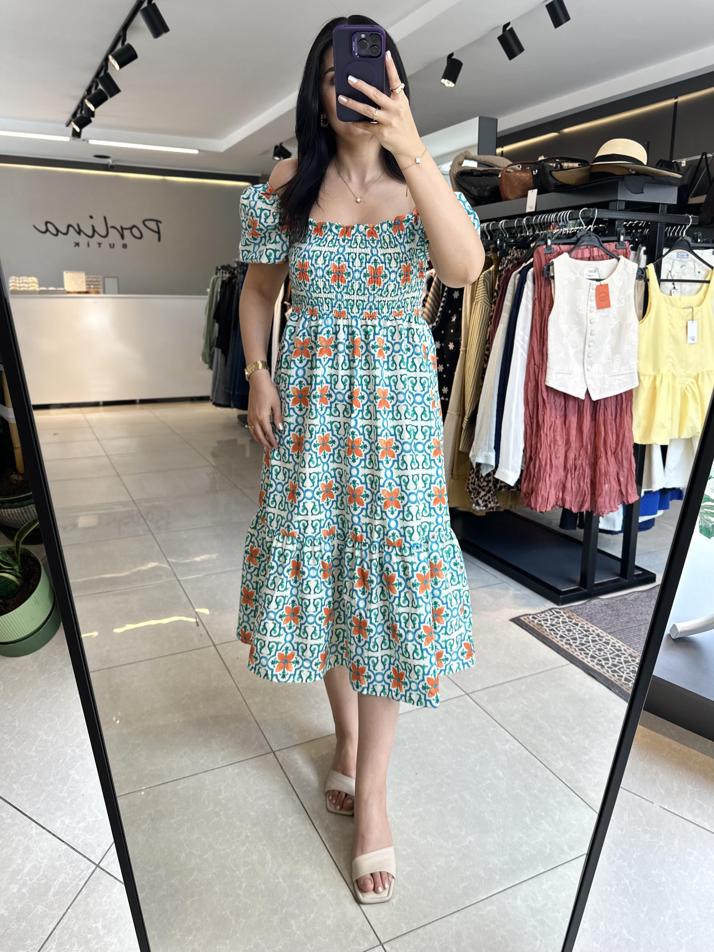 Renkli Çiçek Desen Gipeli Elbise