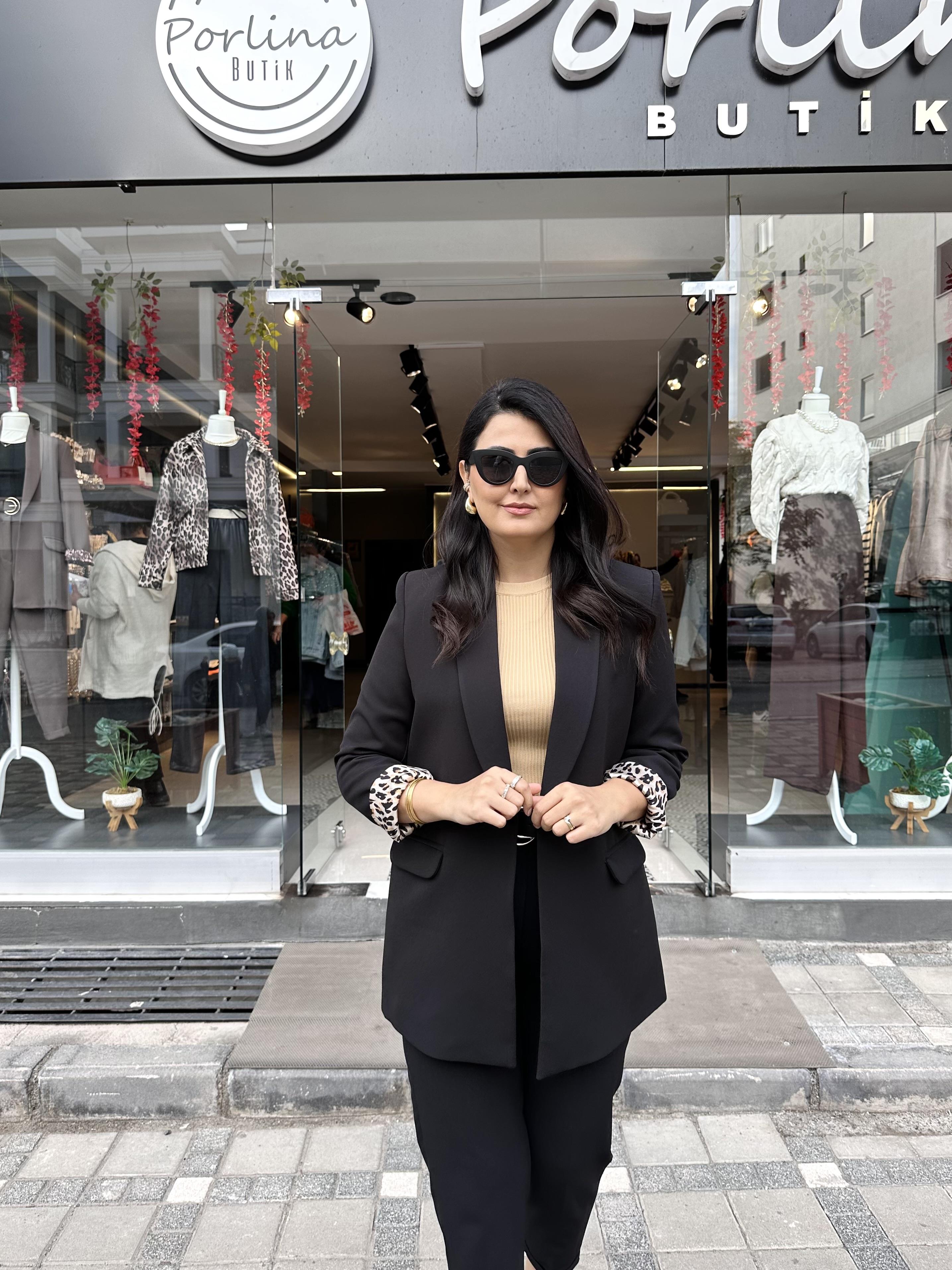 Siyah Leopar Astarlı Blazer Ceket