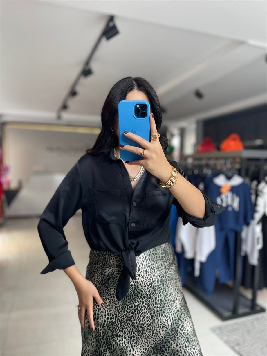 Siyah Önü Cep Detaylı Bağlamalı Gömlek