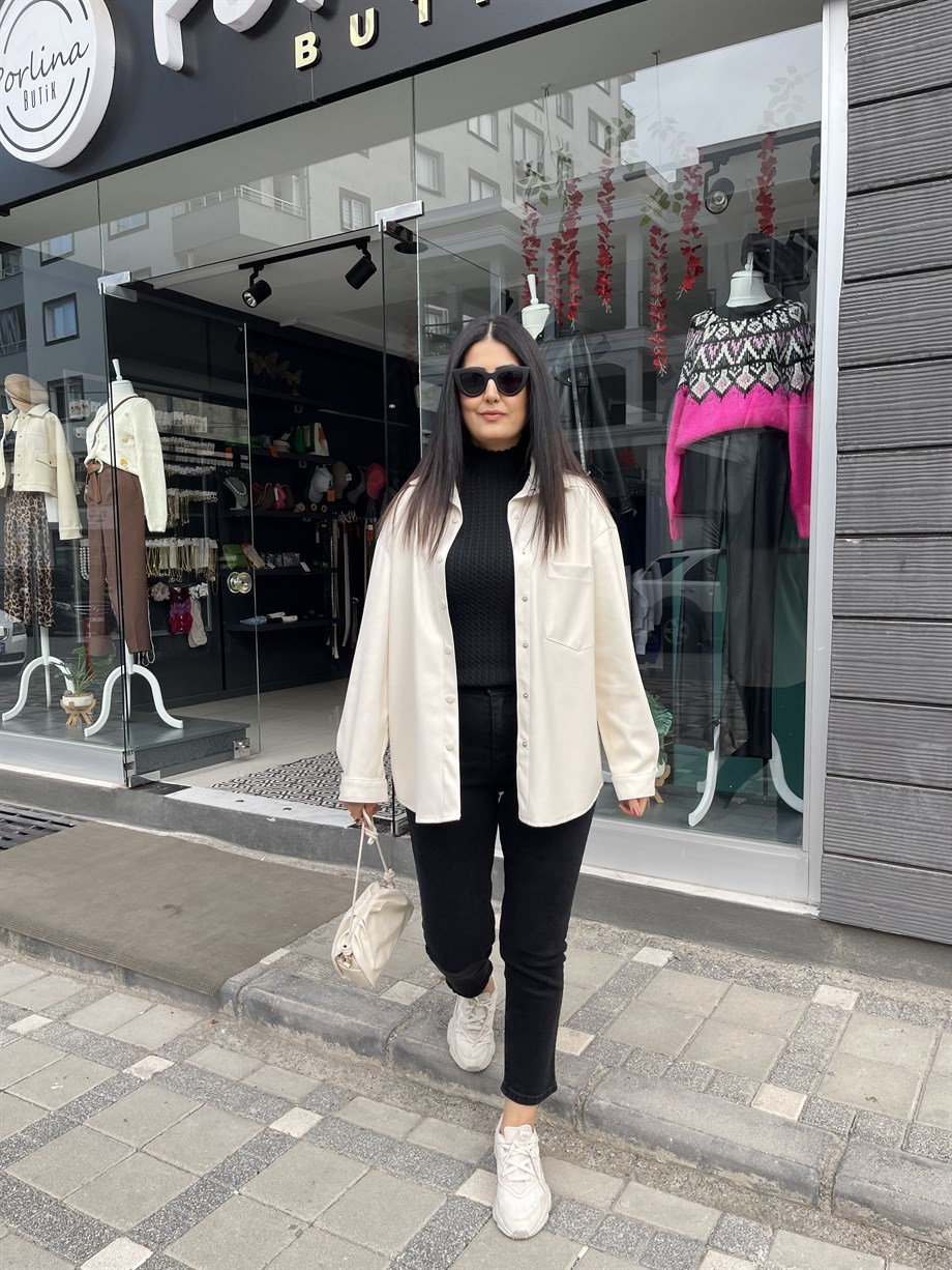 Taş Rengi Ön Cep Detaylı Deri Gömlek