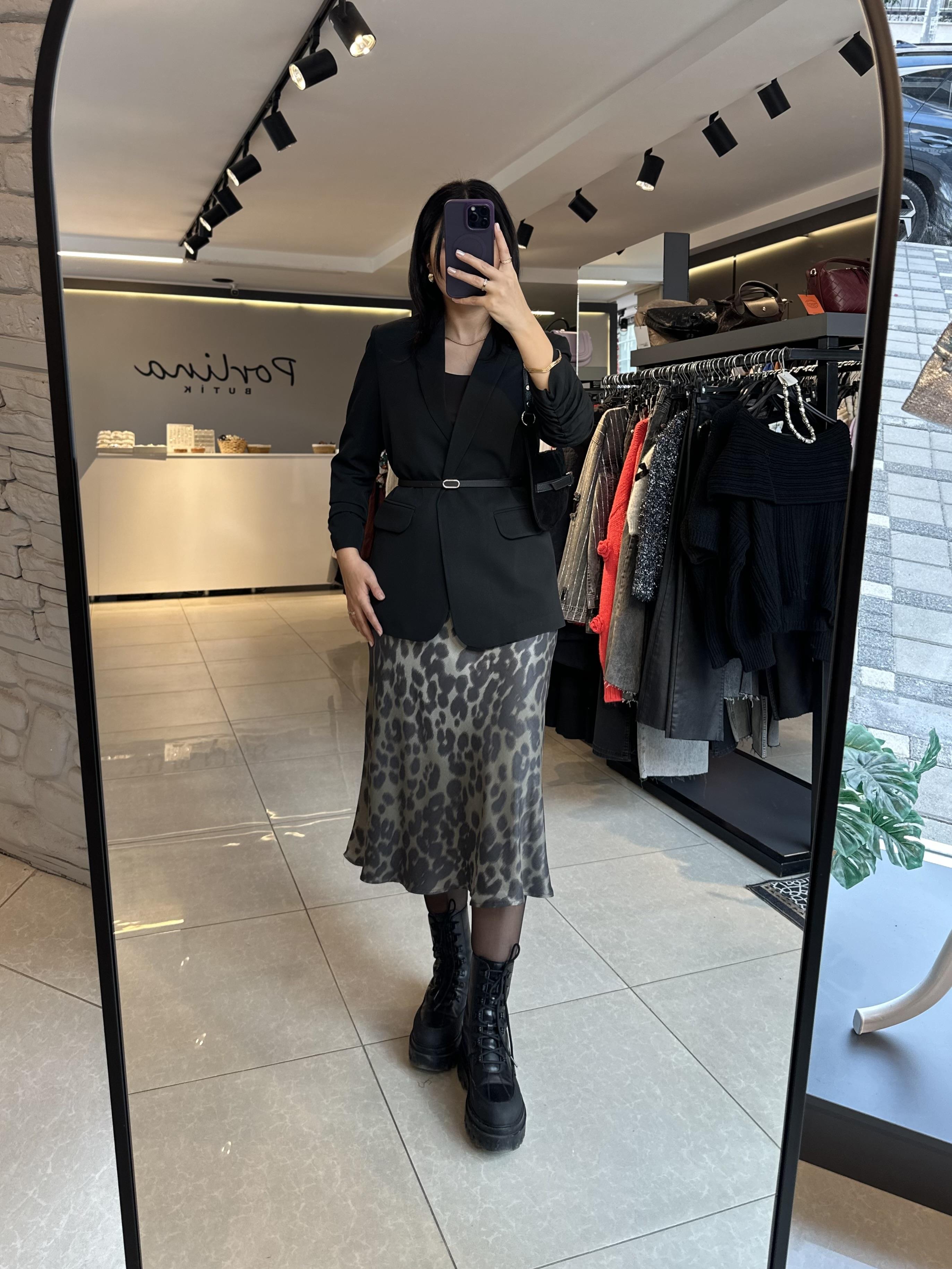 Yeşil Leopar Desen Saten Etek