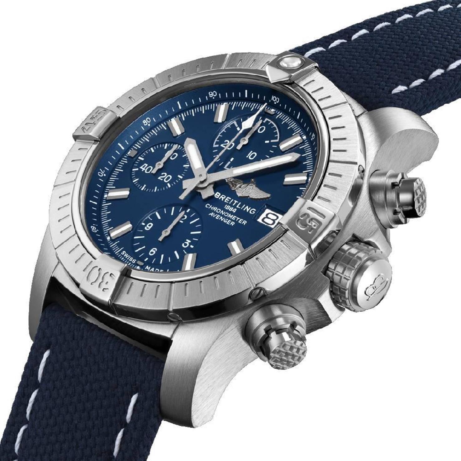 Breitling Avenger 43 Chronograph A13385101C1X2 Erkek Kol Saati
