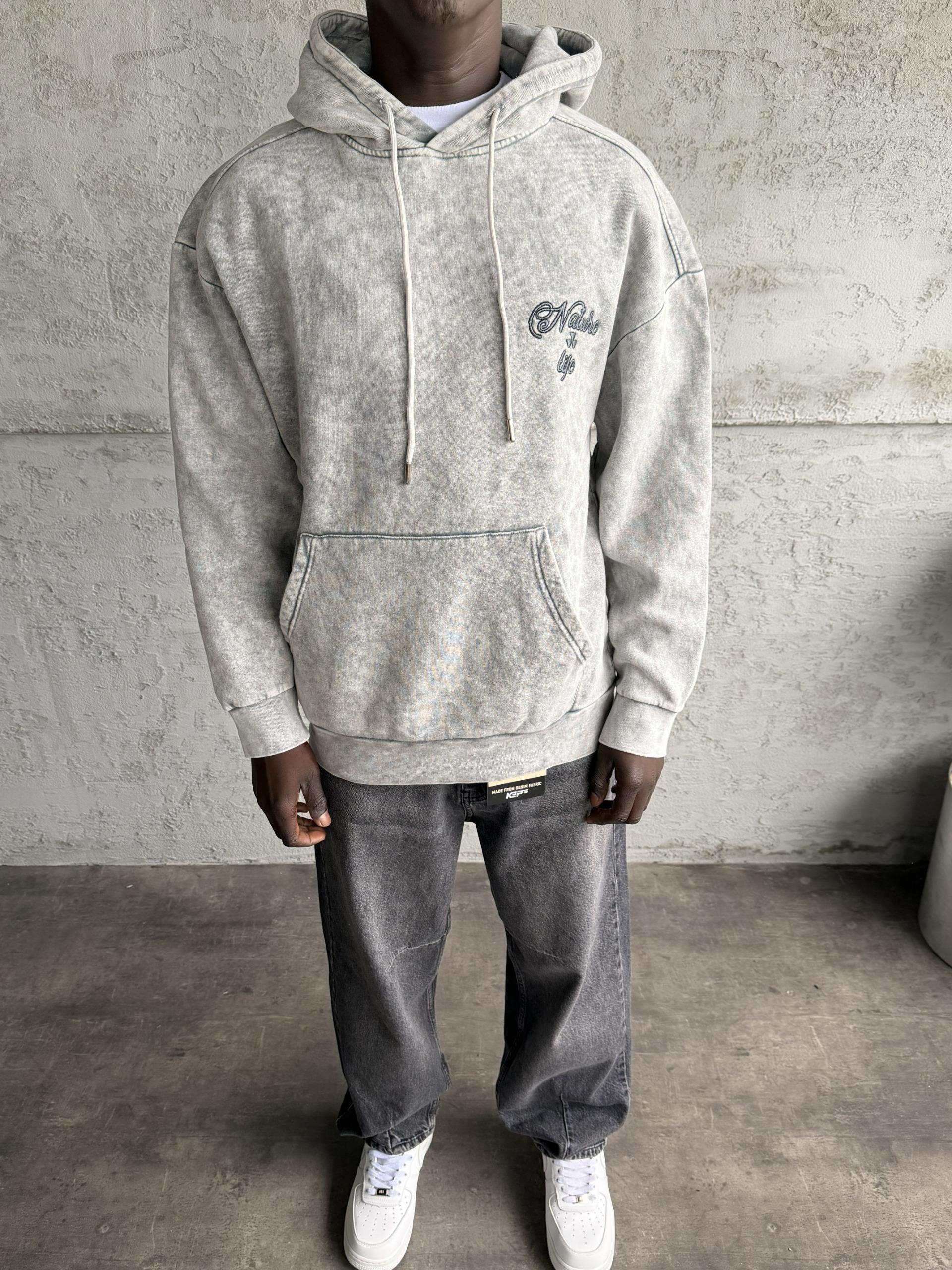 Açık Gri Yıkamalı Kapüşonlü Nakış Detaylı Sweatshirt