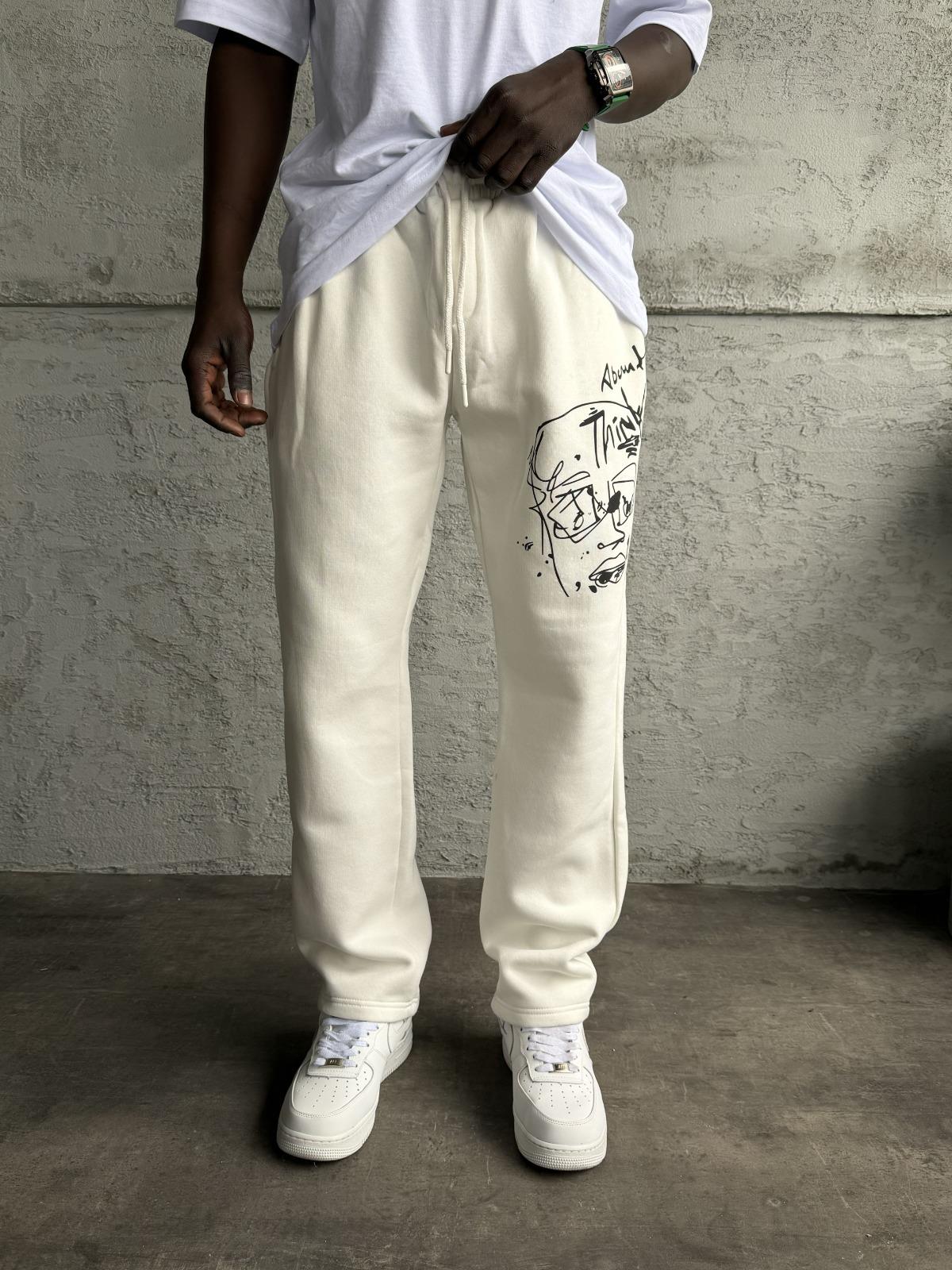 Beyaz Kurukafa Baskılı Eşofman