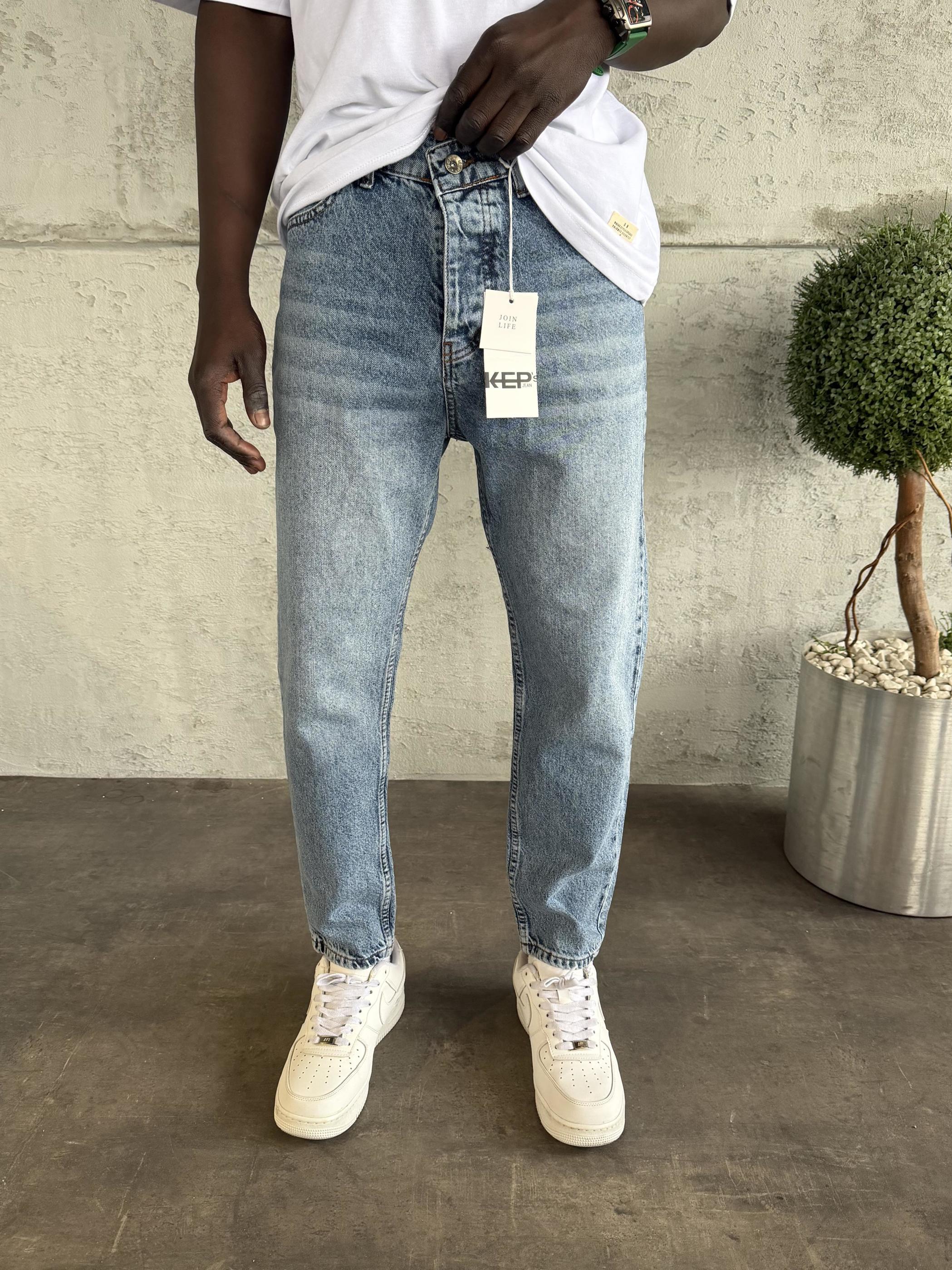Buz Mavi Taşlamalı Boyfriend Jean