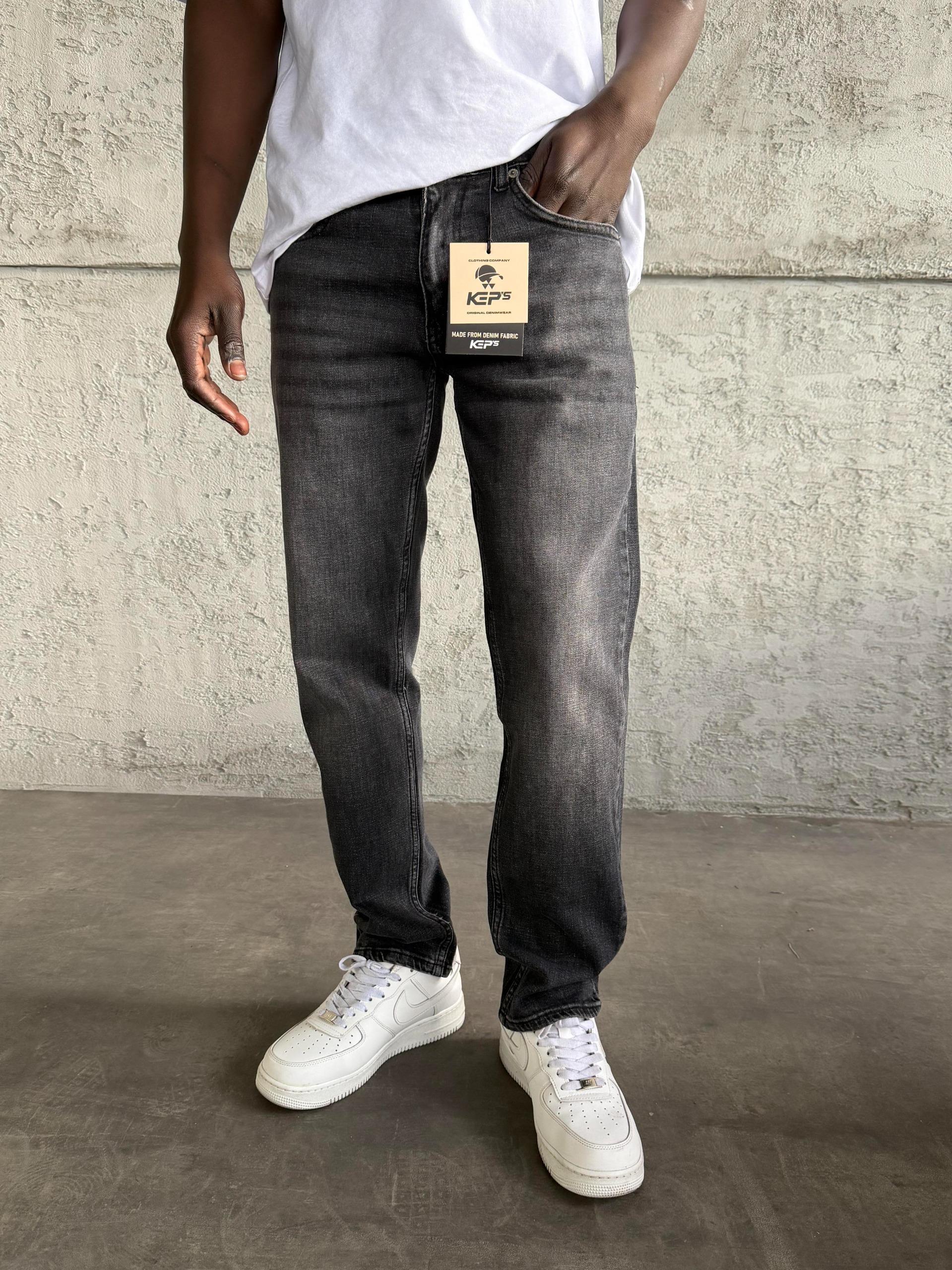 Antrasit Taşlamalı Regular Fit Jean