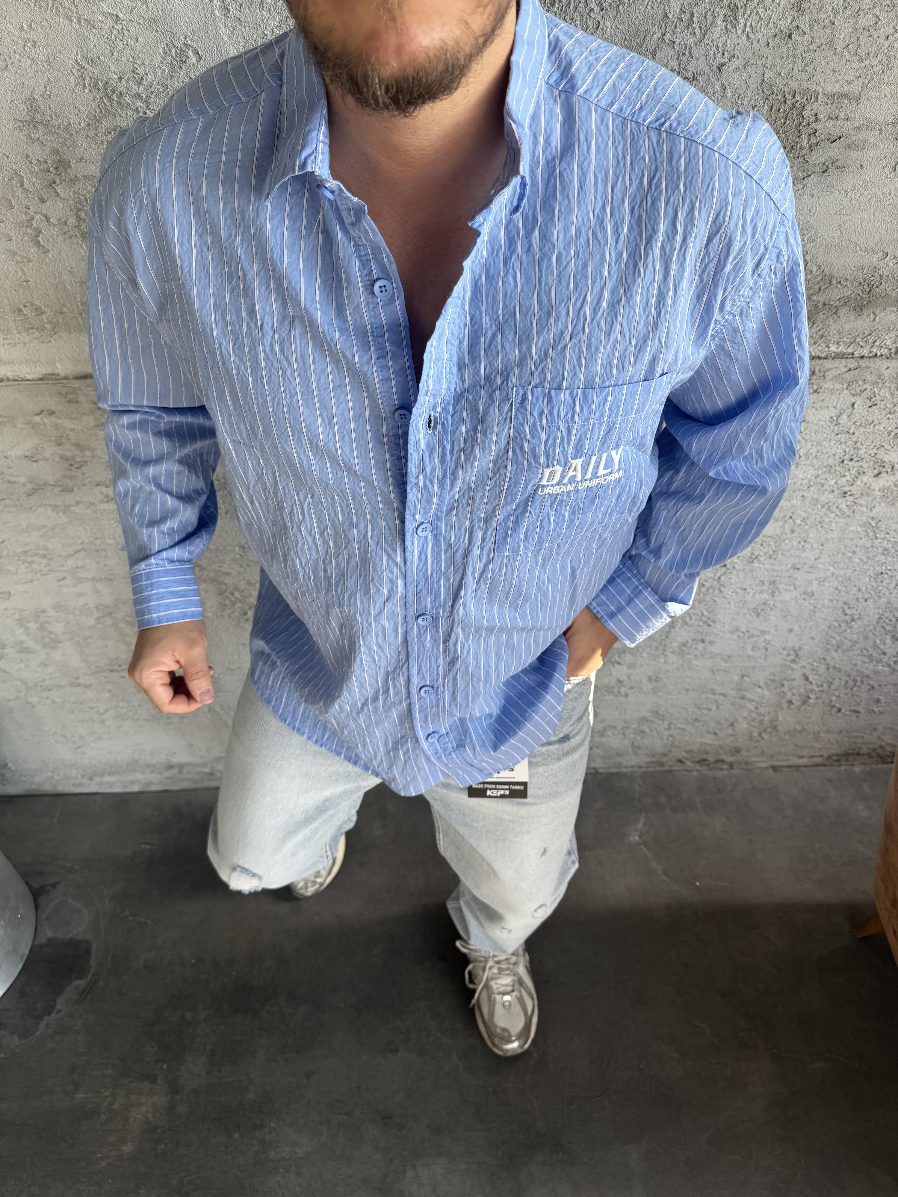 Beyaz Çizgili Mavi Oversize Gömlek