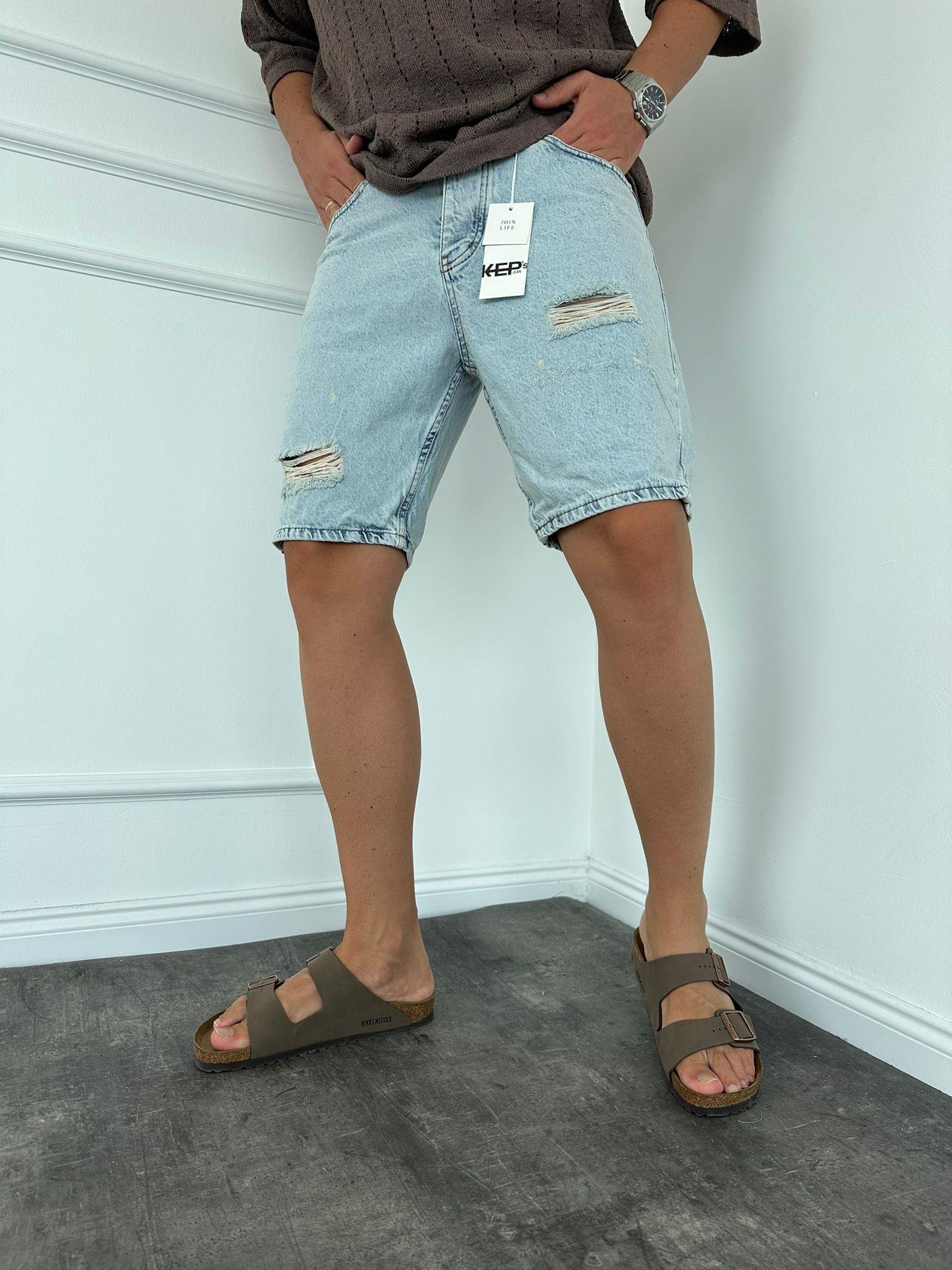 Buz Mavi Yırtıklı Kot Şort