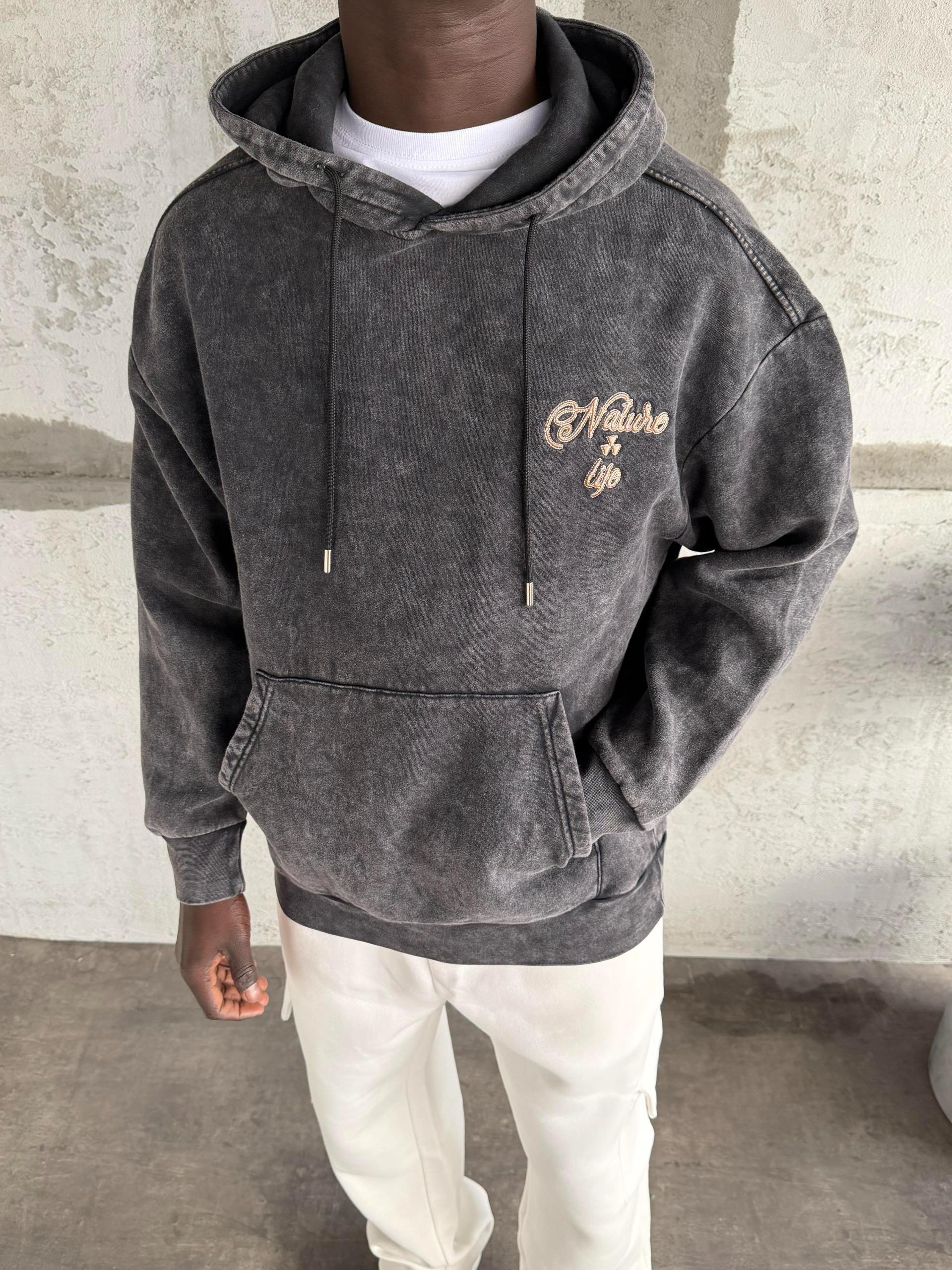 Füme Yıkamalı Kapüşonlü Nakış Detaylı Sweatshirt