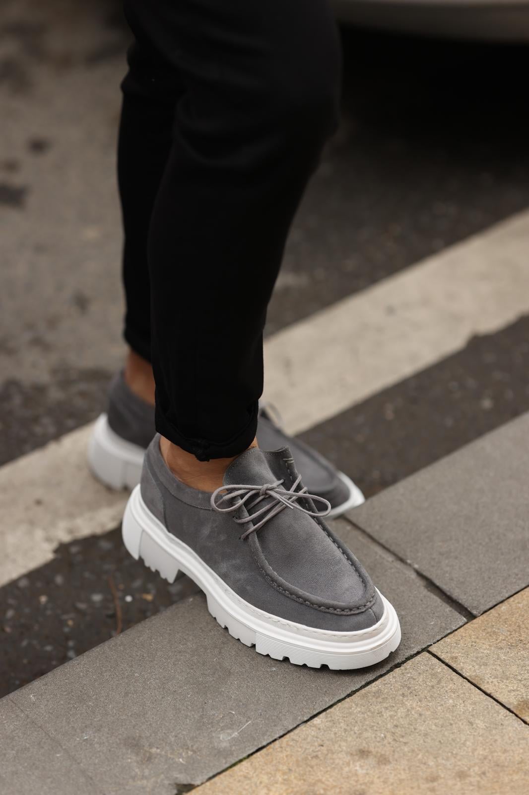 Gri Süet Sneakers