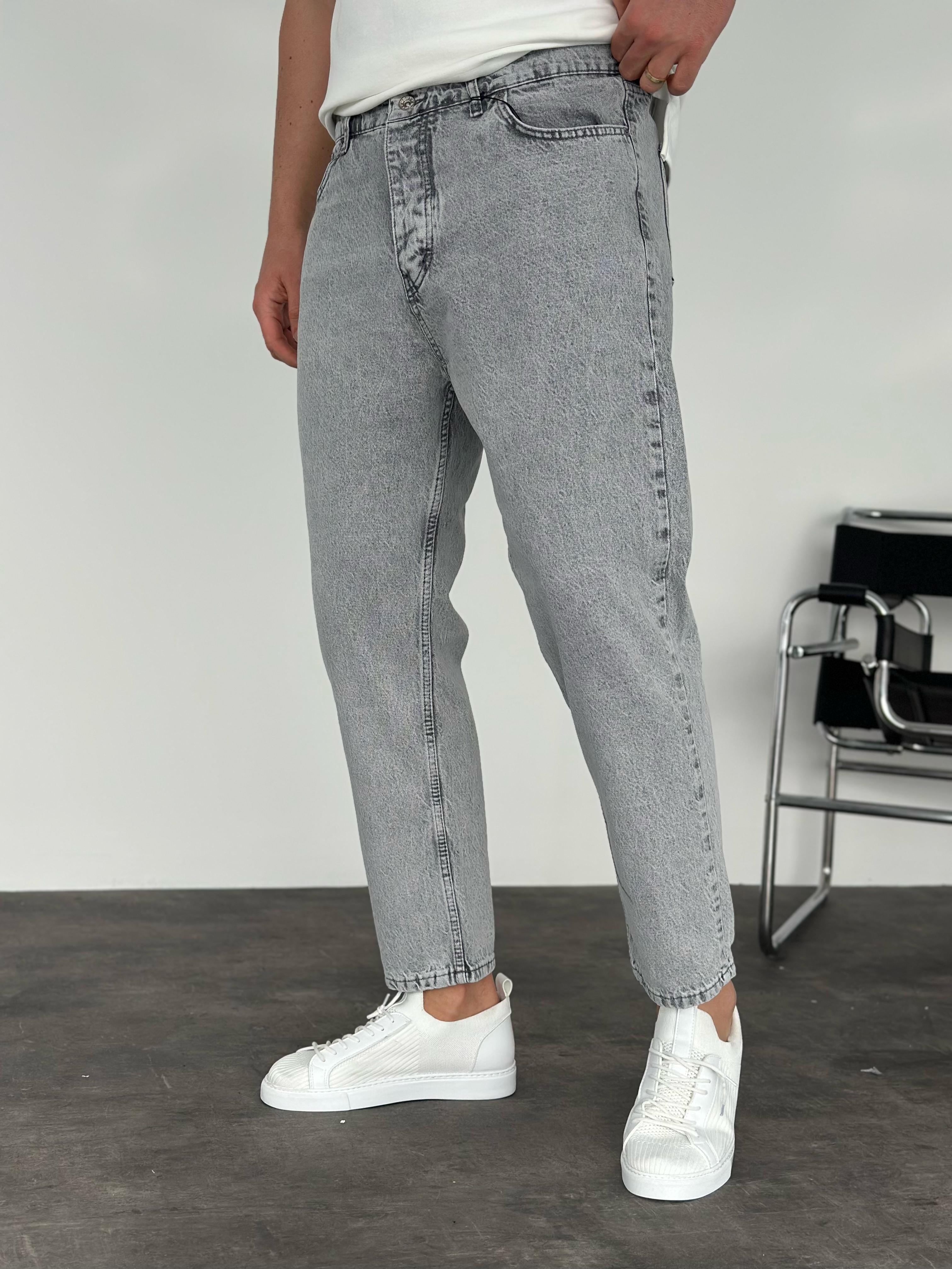 Gri Yıkamalı Boyfriend Jean