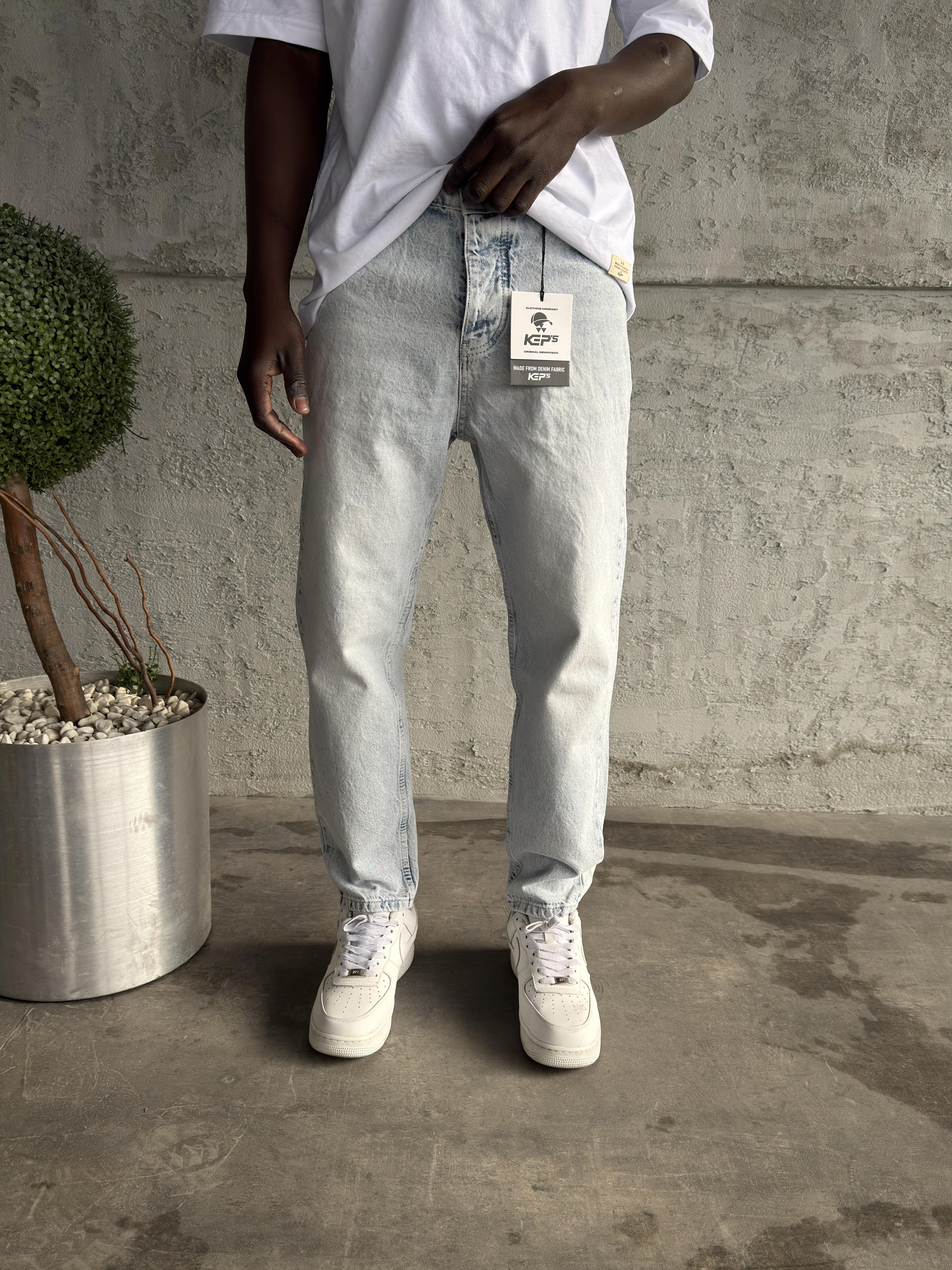 Kar Yıkama Taşlamalı Boyfriend Jean