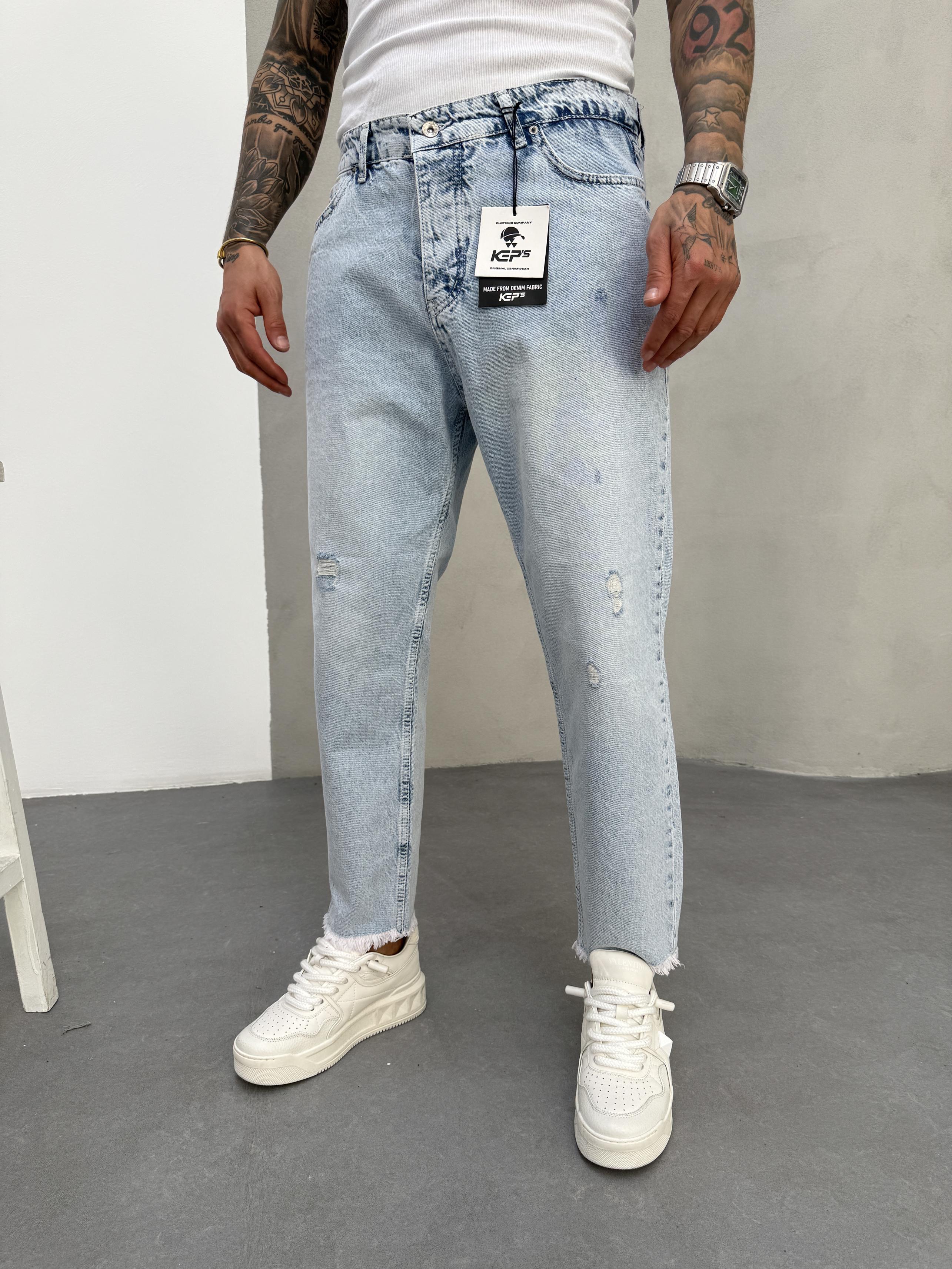 Kar Yıkama Yırtık Detaylı Paça Püskül Boyfriend Jean